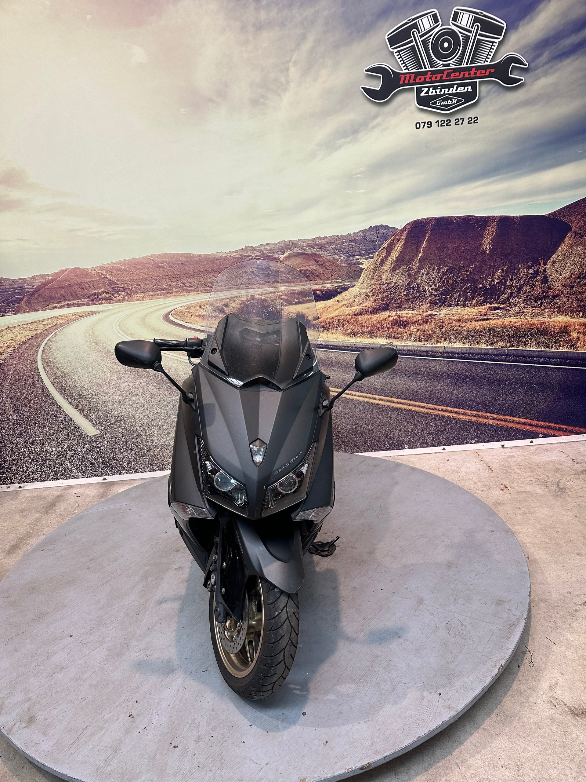 YAMAHA T-MAX XP 530 ABS DEFEKT-image-2