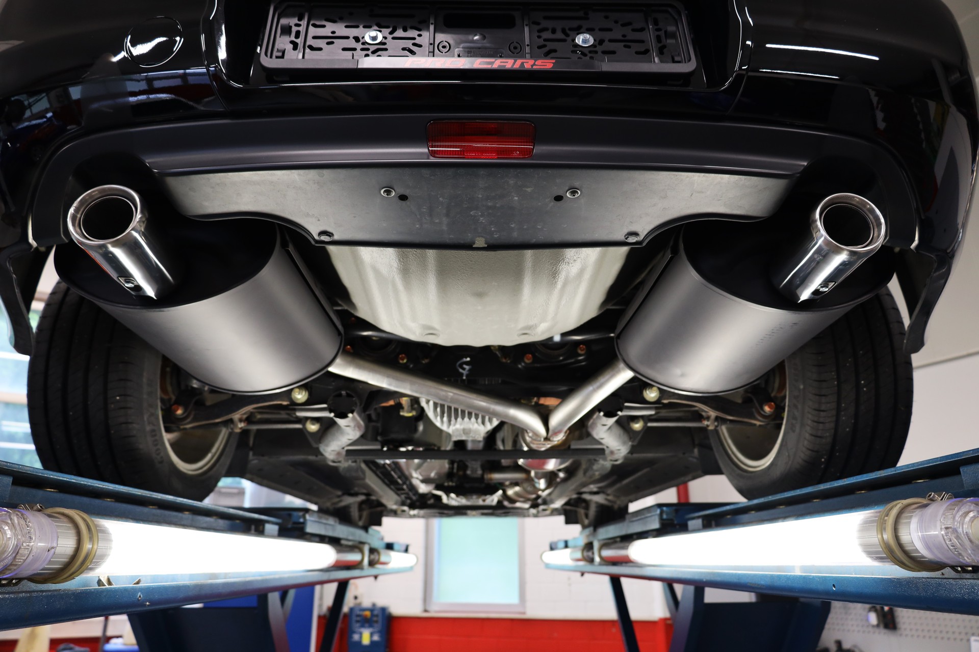 HONDA S2000-image-13