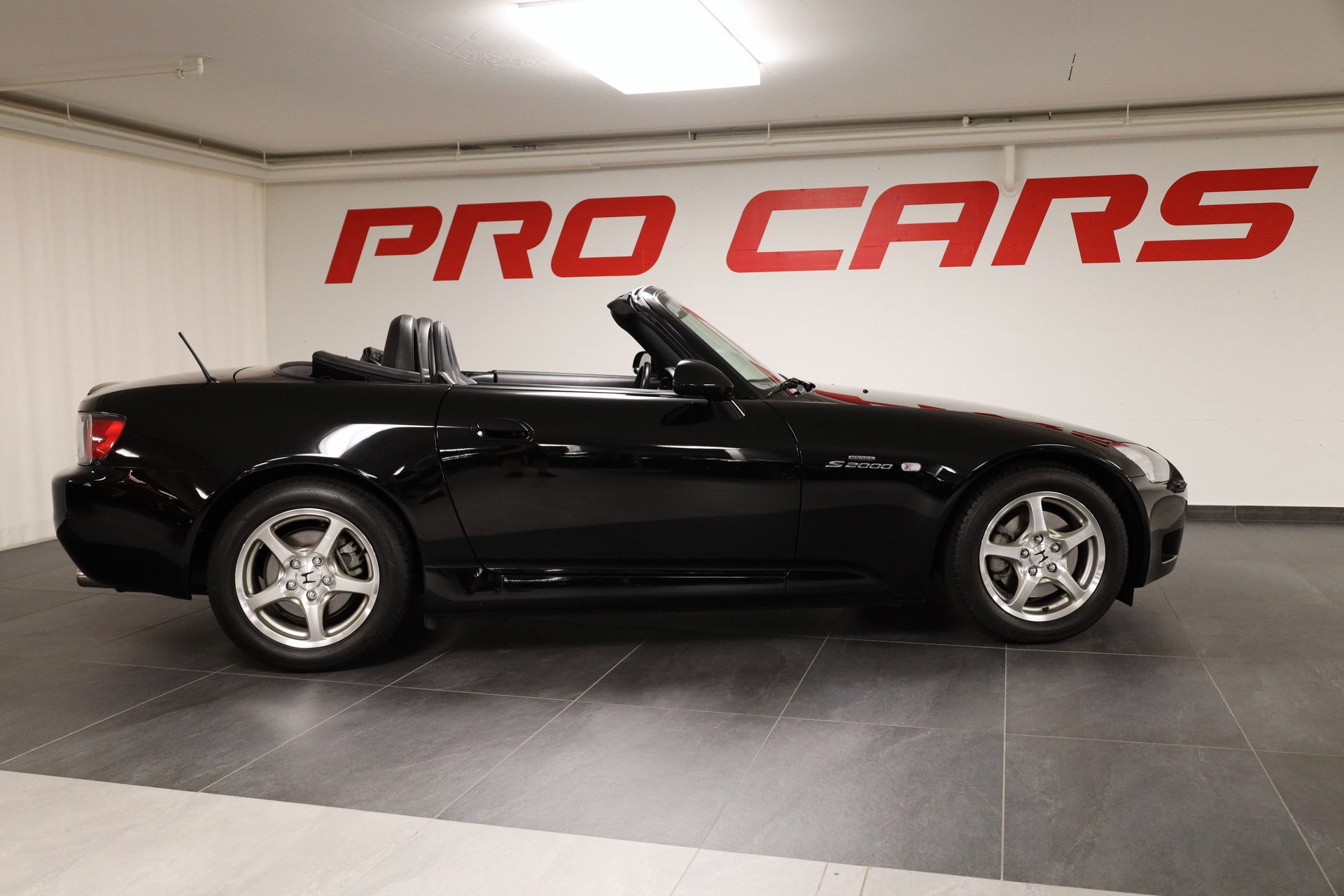 HONDA S2000-image-2