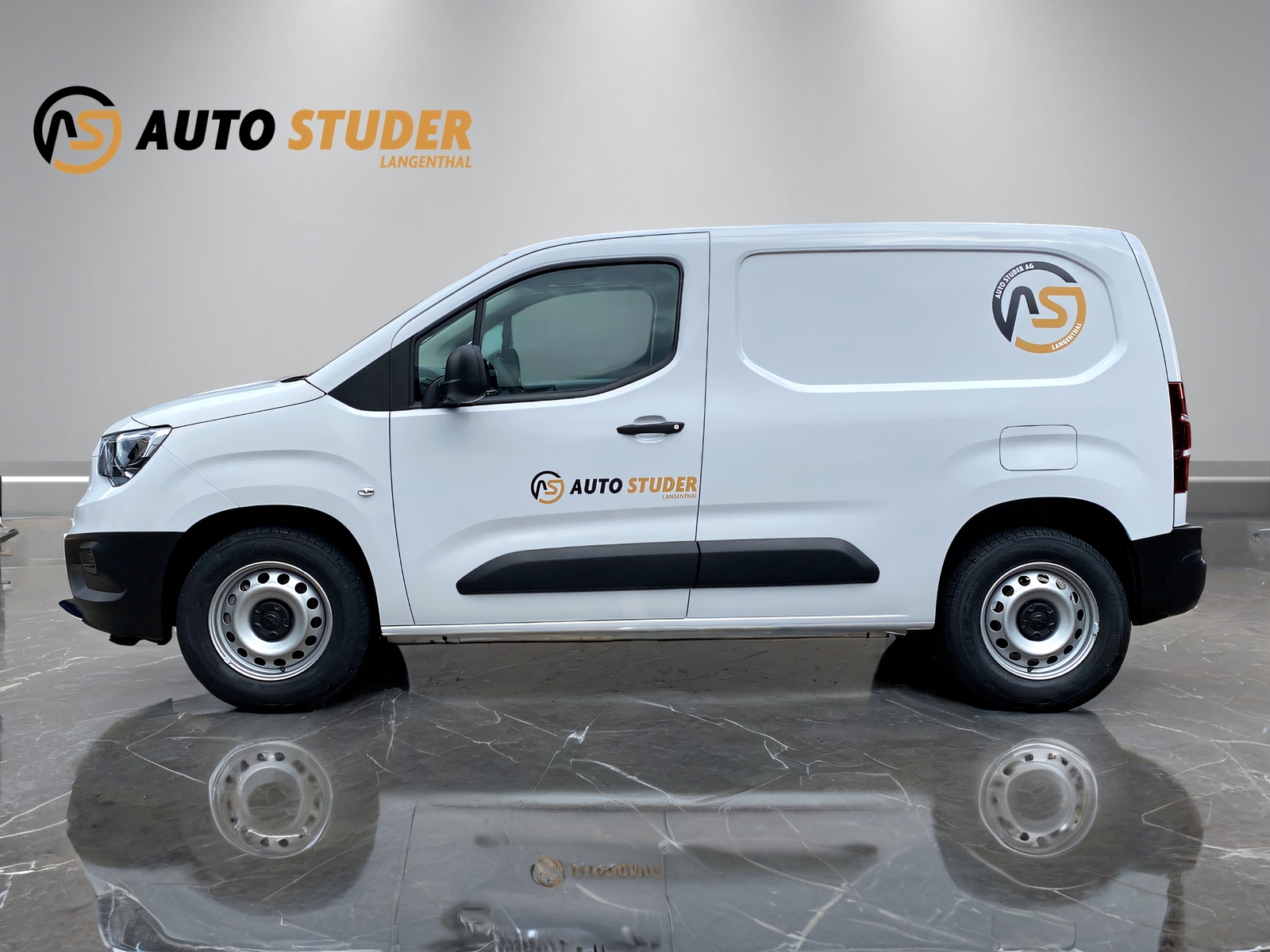 OPEL Combo-e Cargo 2.4 t Electric-showroom-element-1
