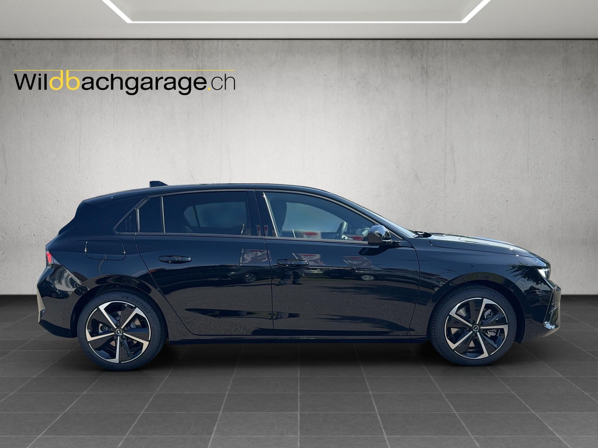 OPEL Astra 1.6 T PHEV 180 GS-image-5
