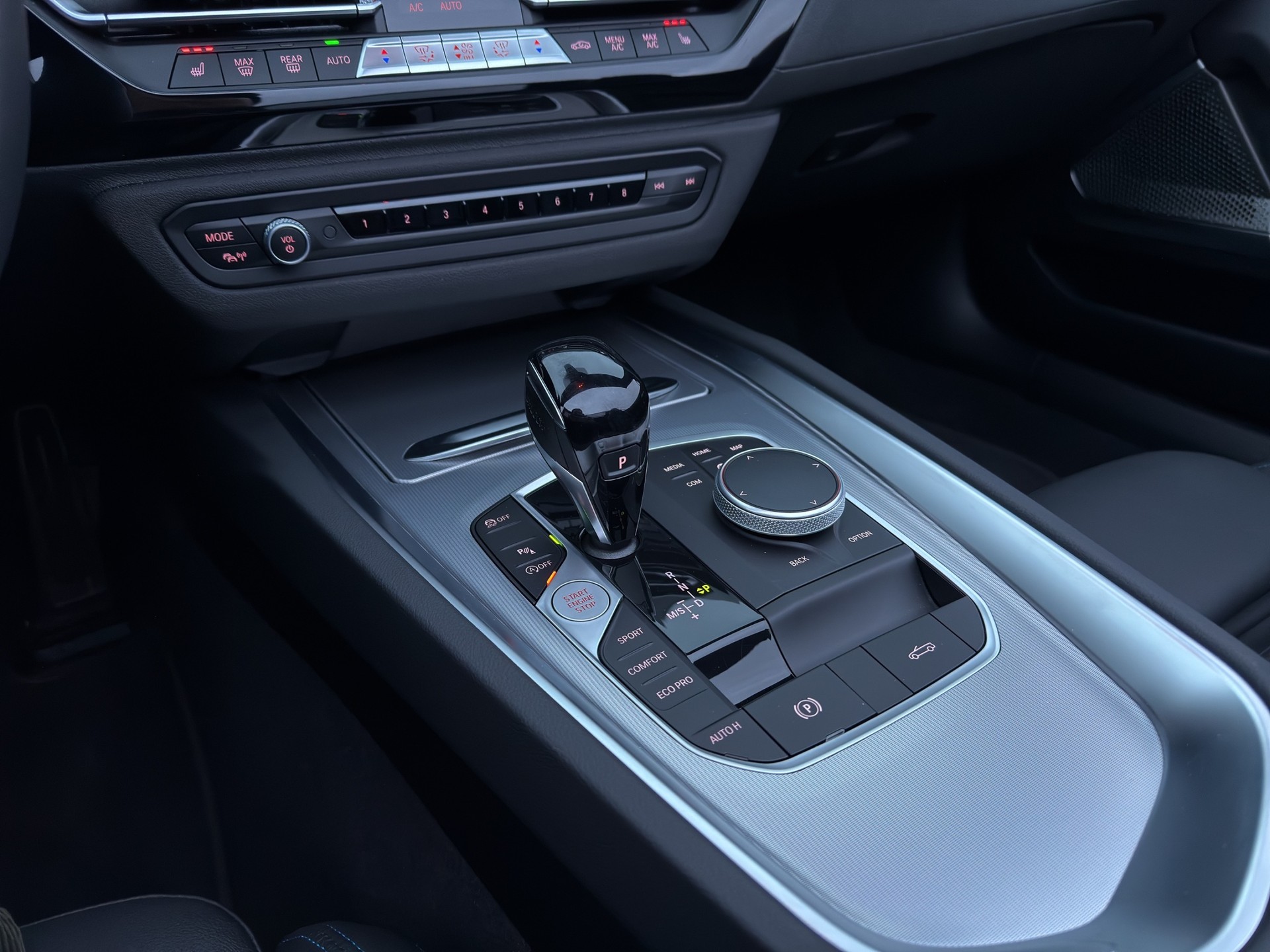 BMW Z4 sDrive 20i M Sport Steptronic-image-13