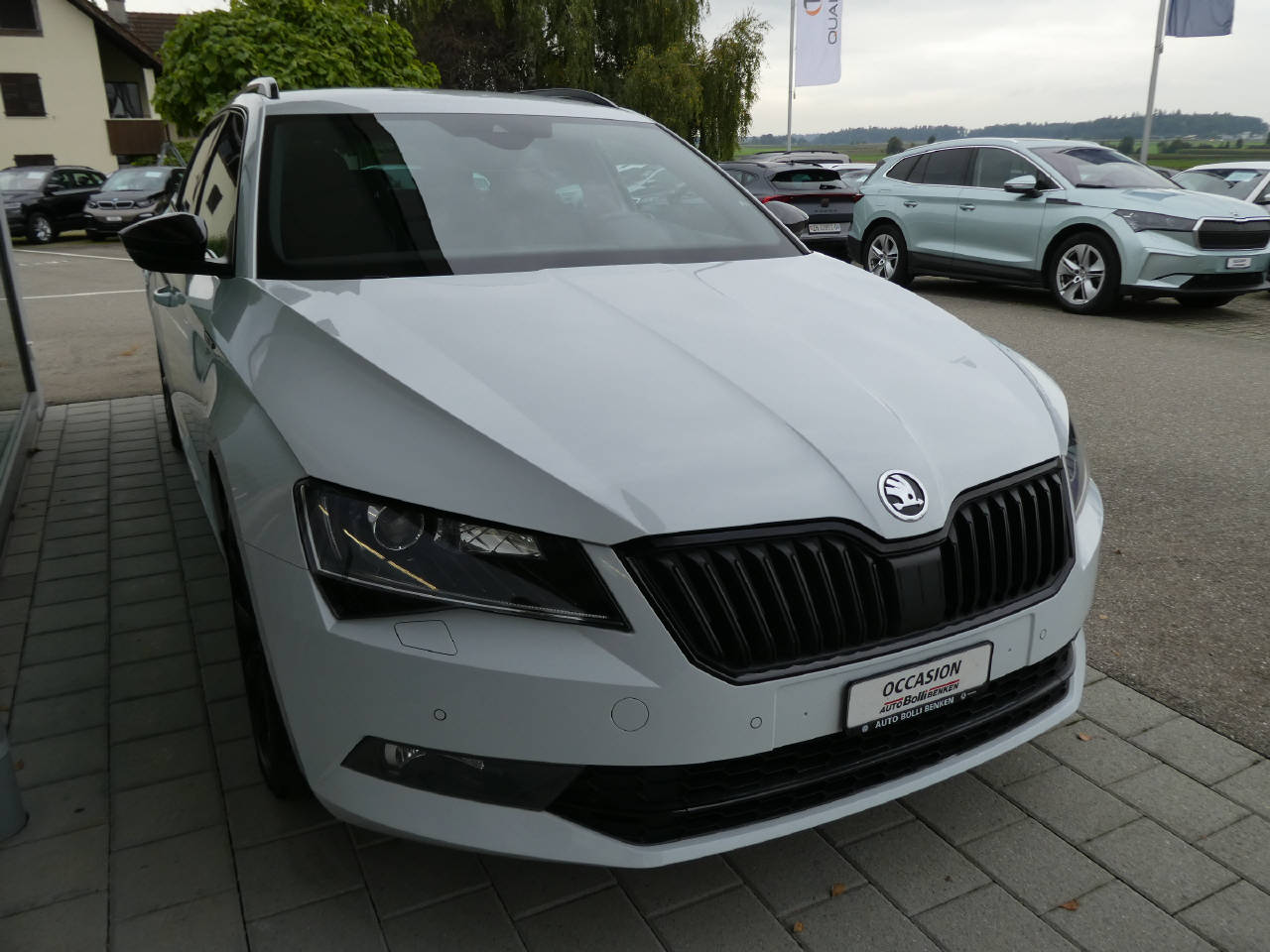 SKODA Superb Combi 2.0 TDI 190 SportLine+ 4x4 DSG-showroom-element-3