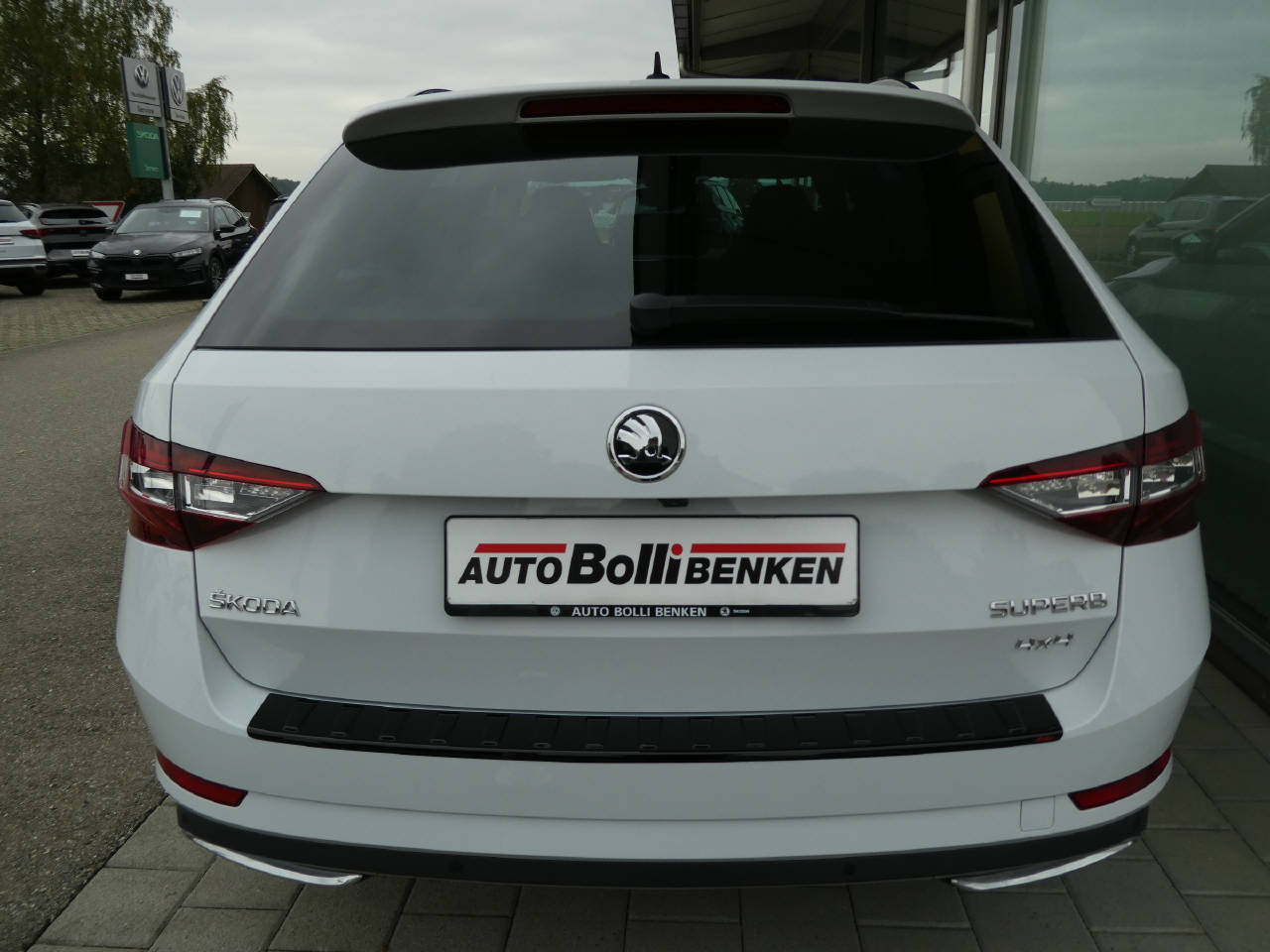 SKODA Superb Combi 2.0 TDI 190 SportLine+ 4x4 DSG-image-5