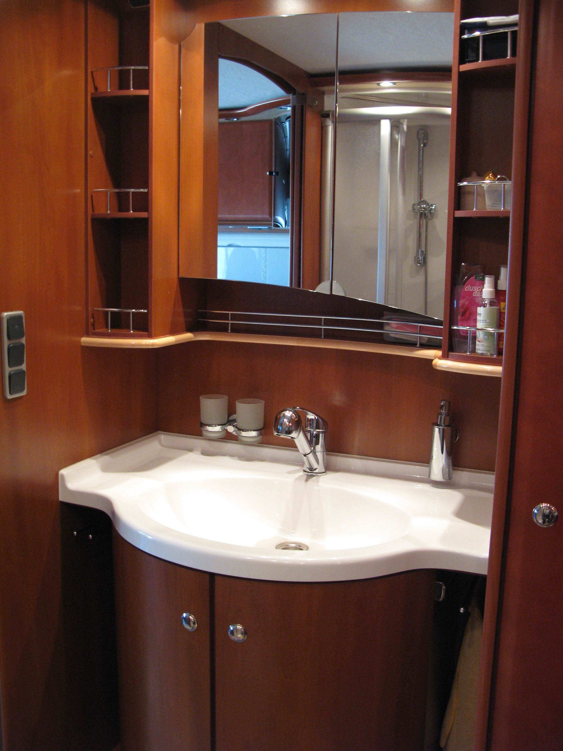 CONCORDE Charisma 840 L-image-7