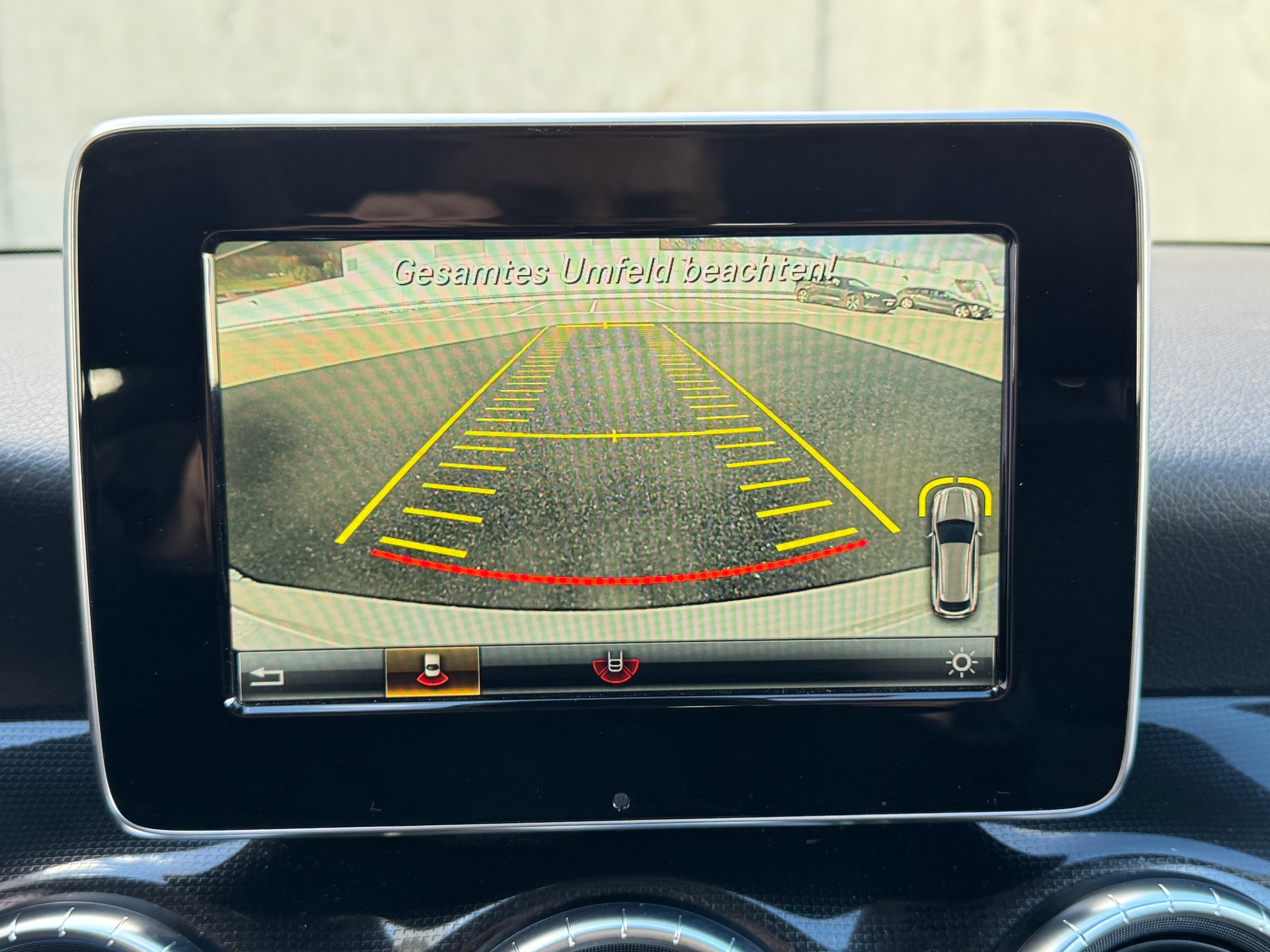MERCEDES-BENZ CLA Shooting Br. 200 d Swiss Star Urban 4M 7G-DCT-image-23