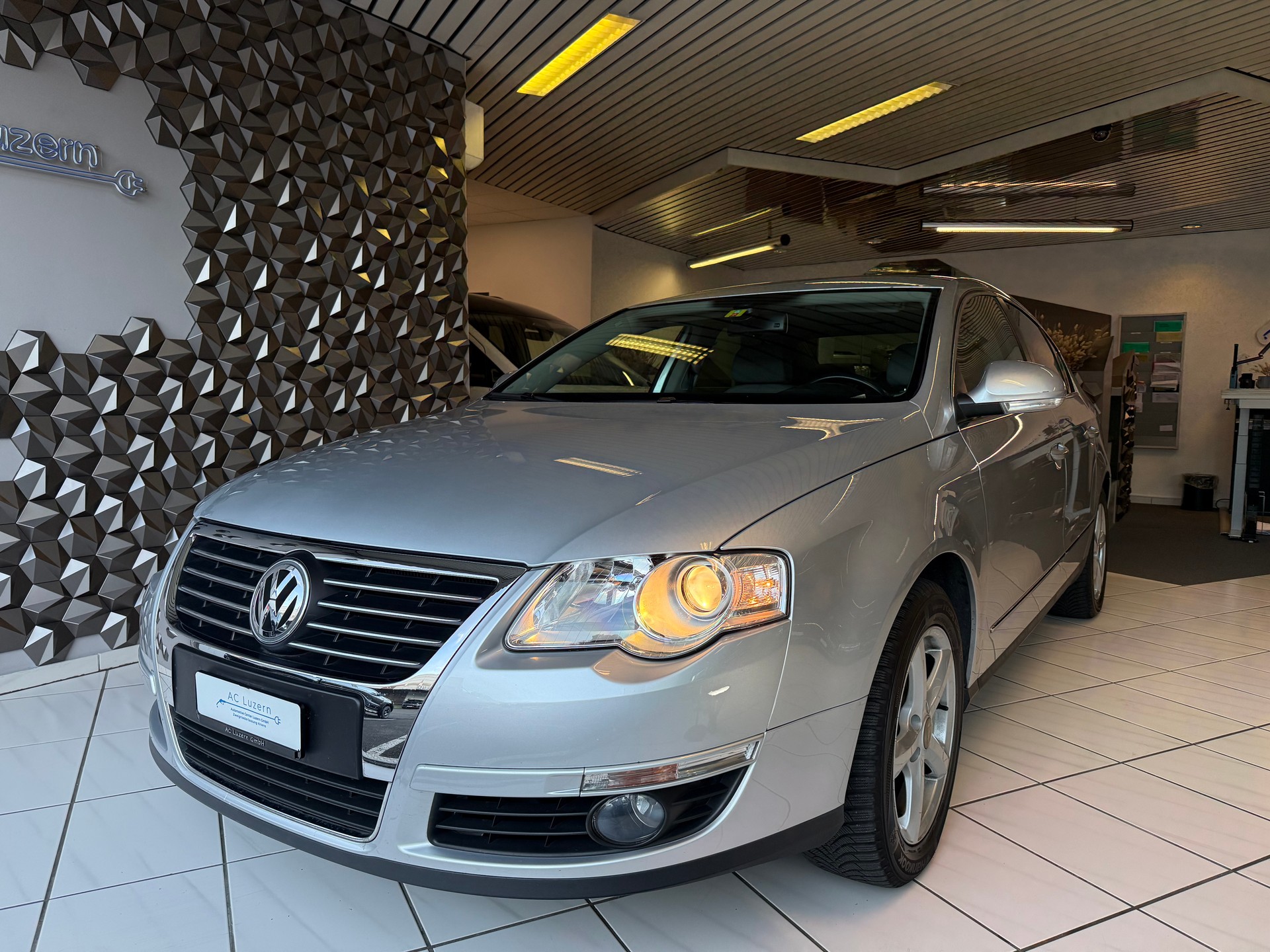 VW Passat 2.0 FSI Highline