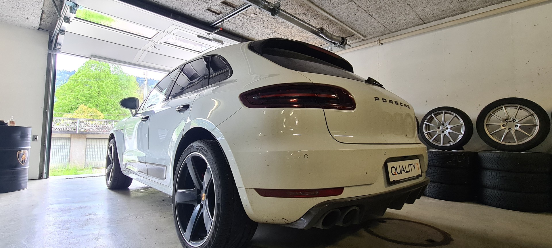 PORSCHE Macan Turbo Performance PDK-image-7