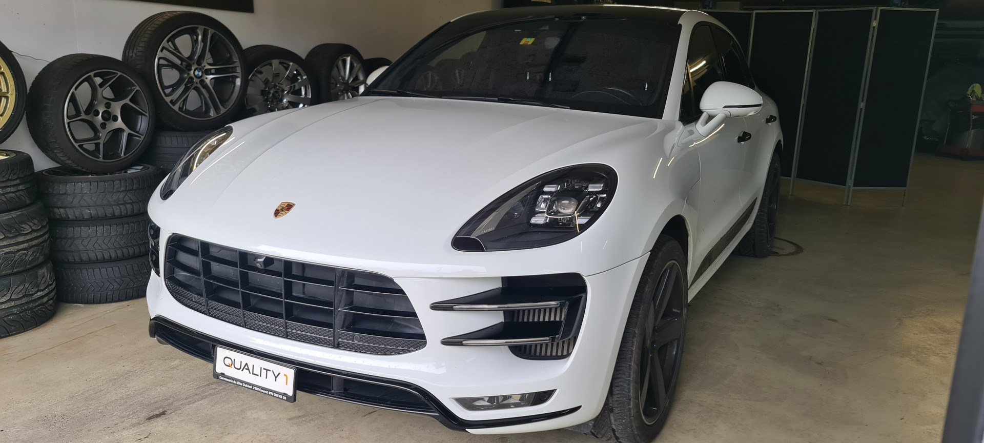 PORSCHE Macan Turbo Performance PDK-image-1