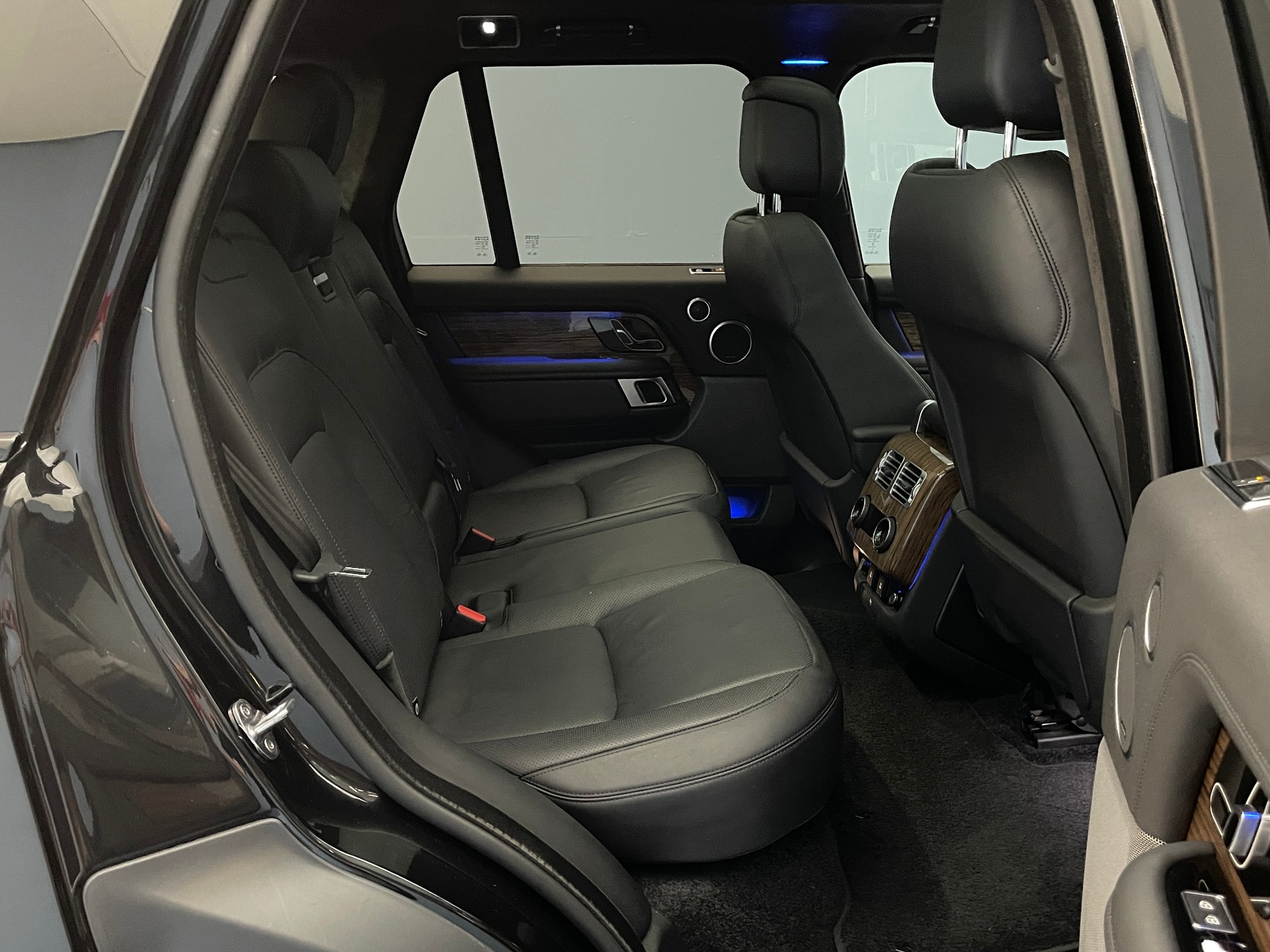 LAND ROVER Range Rover 2.0 P400e Westminster-image-10