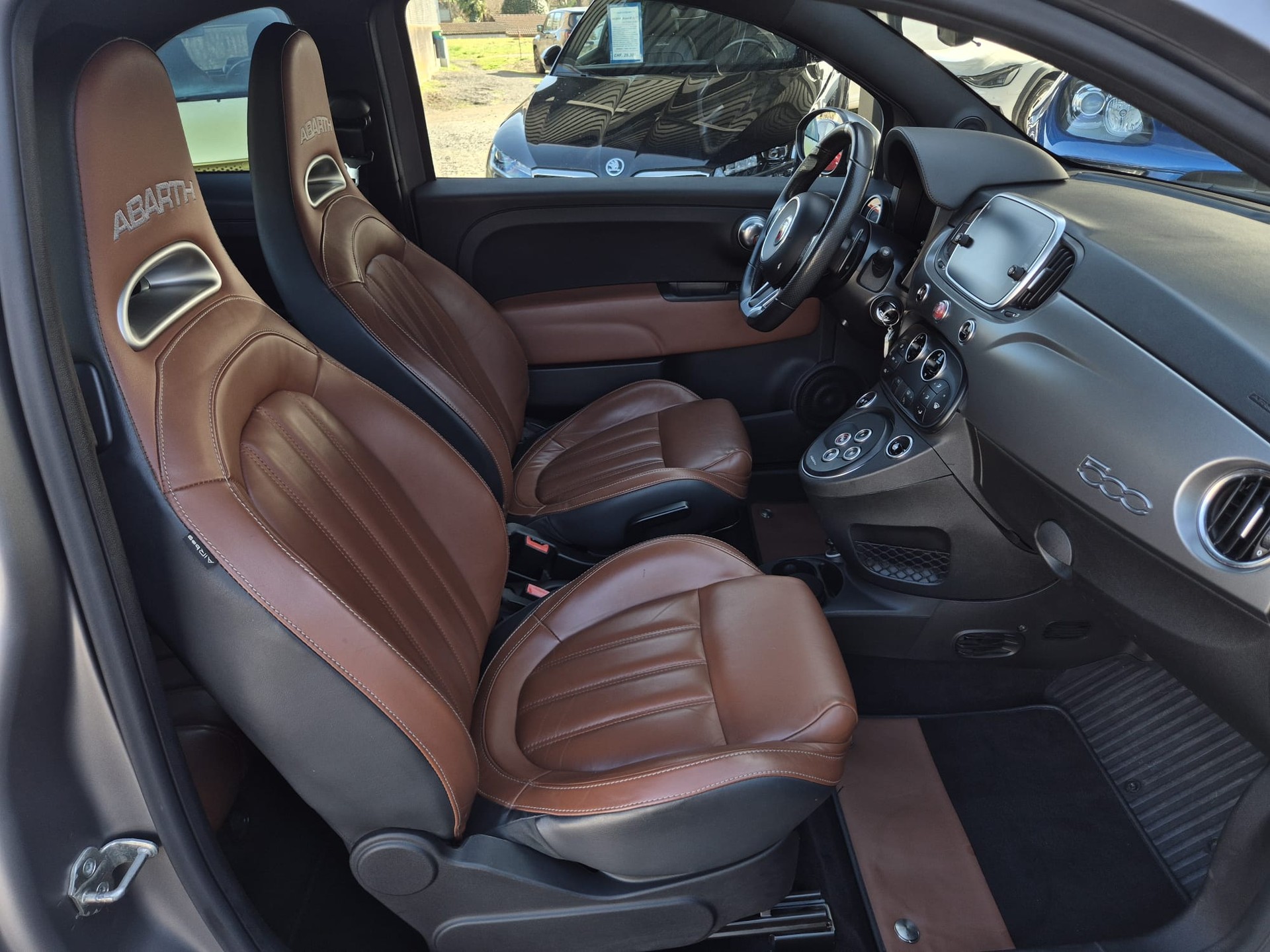 FIAT 595 1.4 16V Turbo Abarth Turismo Dualogic-image-12