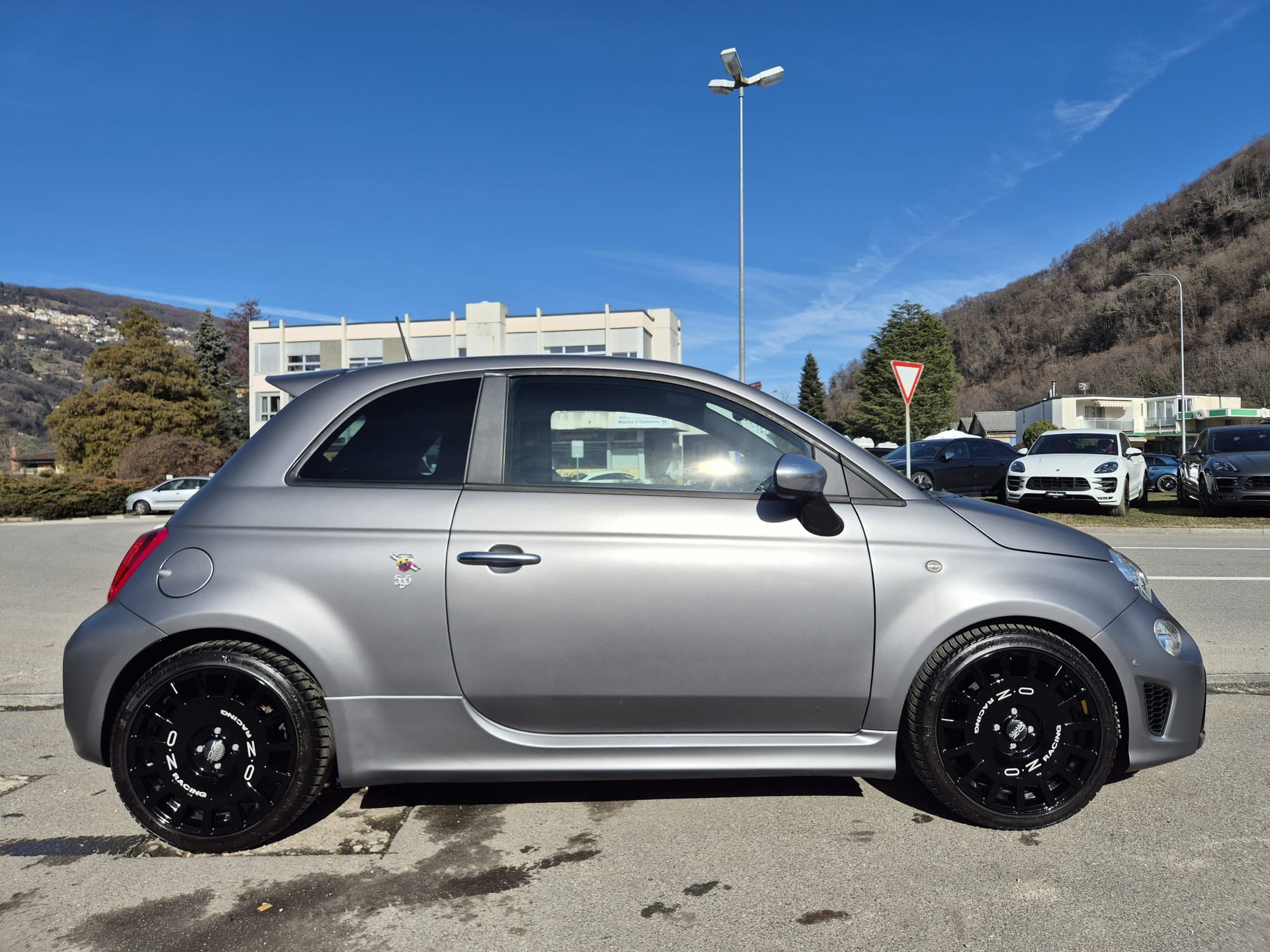 FIAT 595 1.4 16V Turbo Abarth Turismo Dualogic