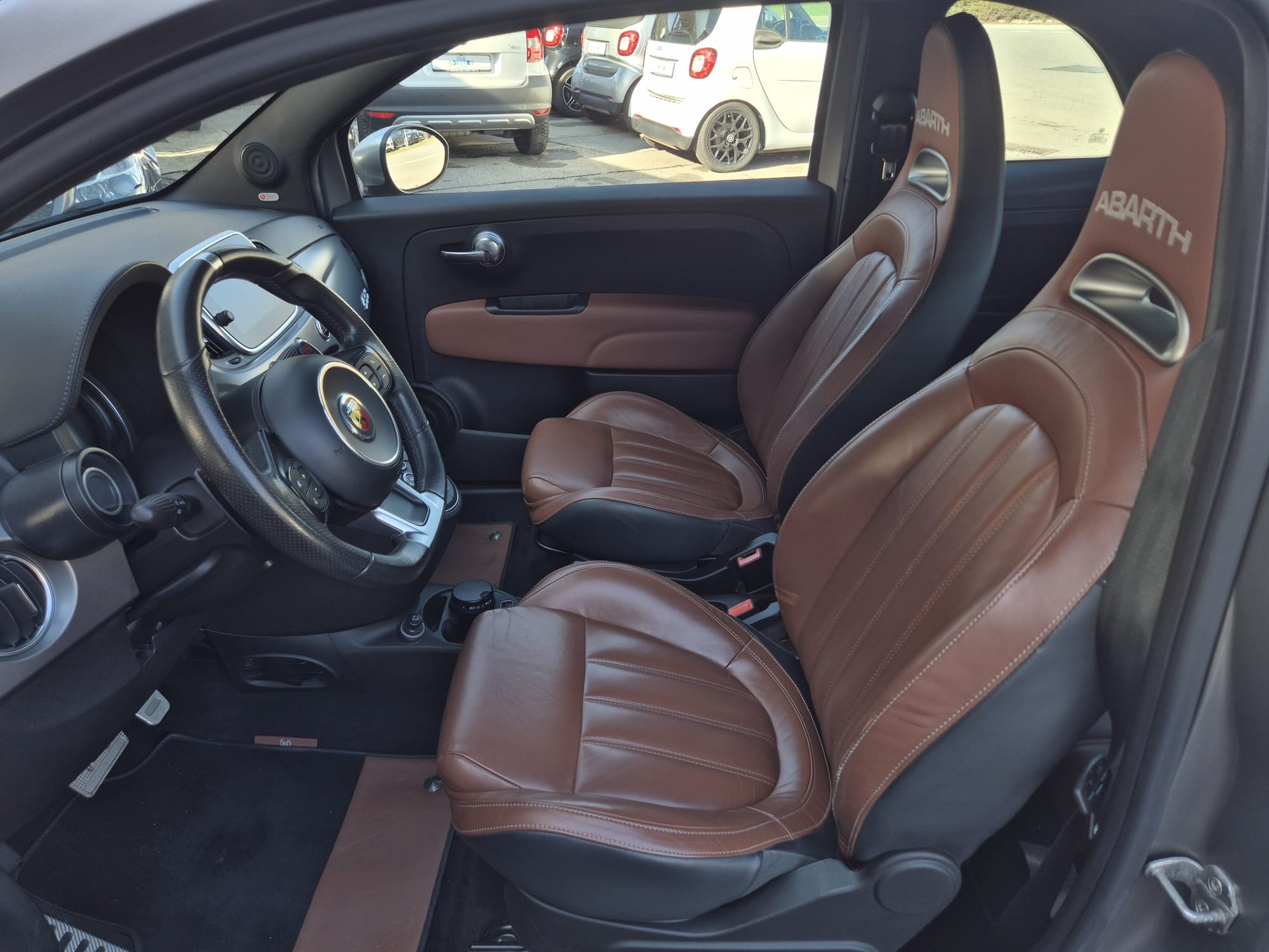 FIAT 595 1.4 16V Turbo Abarth Turismo Dualogic-image-9
