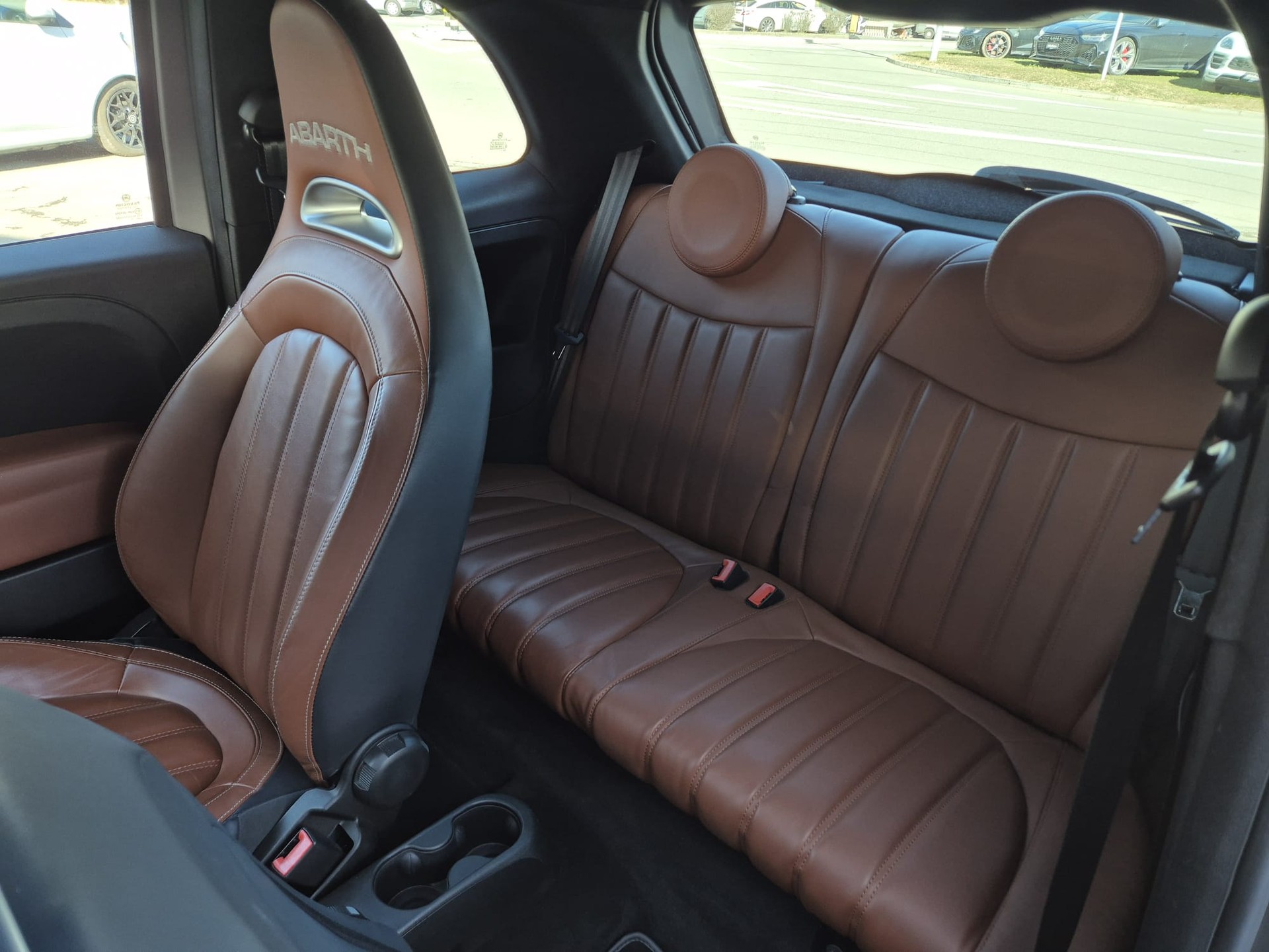 FIAT 595 1.4 16V Turbo Abarth Turismo Dualogic-image-10