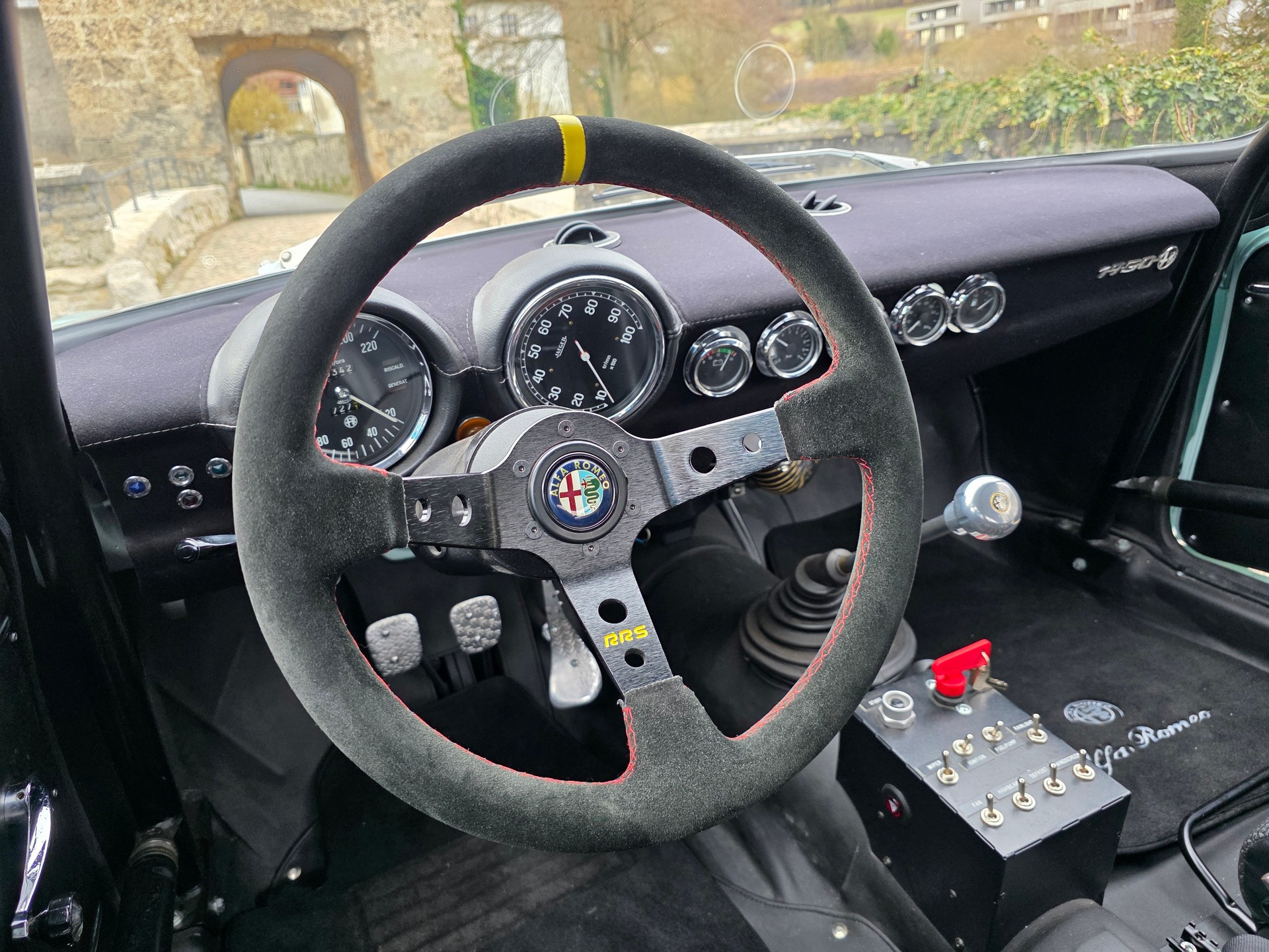 ALFA ROMEO 1750 GTAm Veteran-image-10