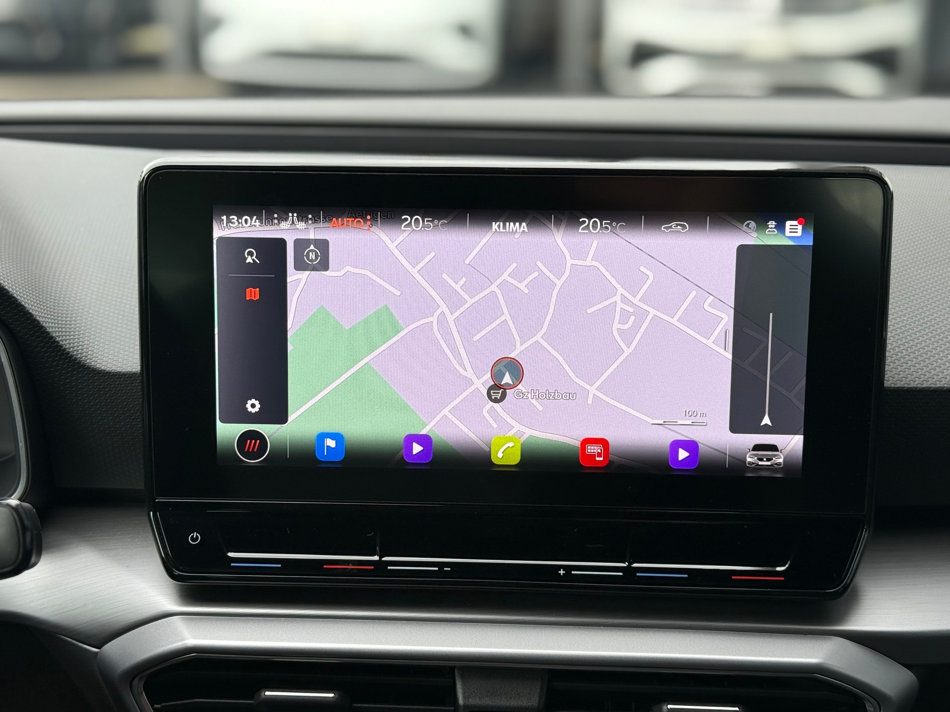 SEAT Leon 1.5 eTSI mHEV DSG FR °° 5 Jahre / 100'000 KM Garantie °°-image-16