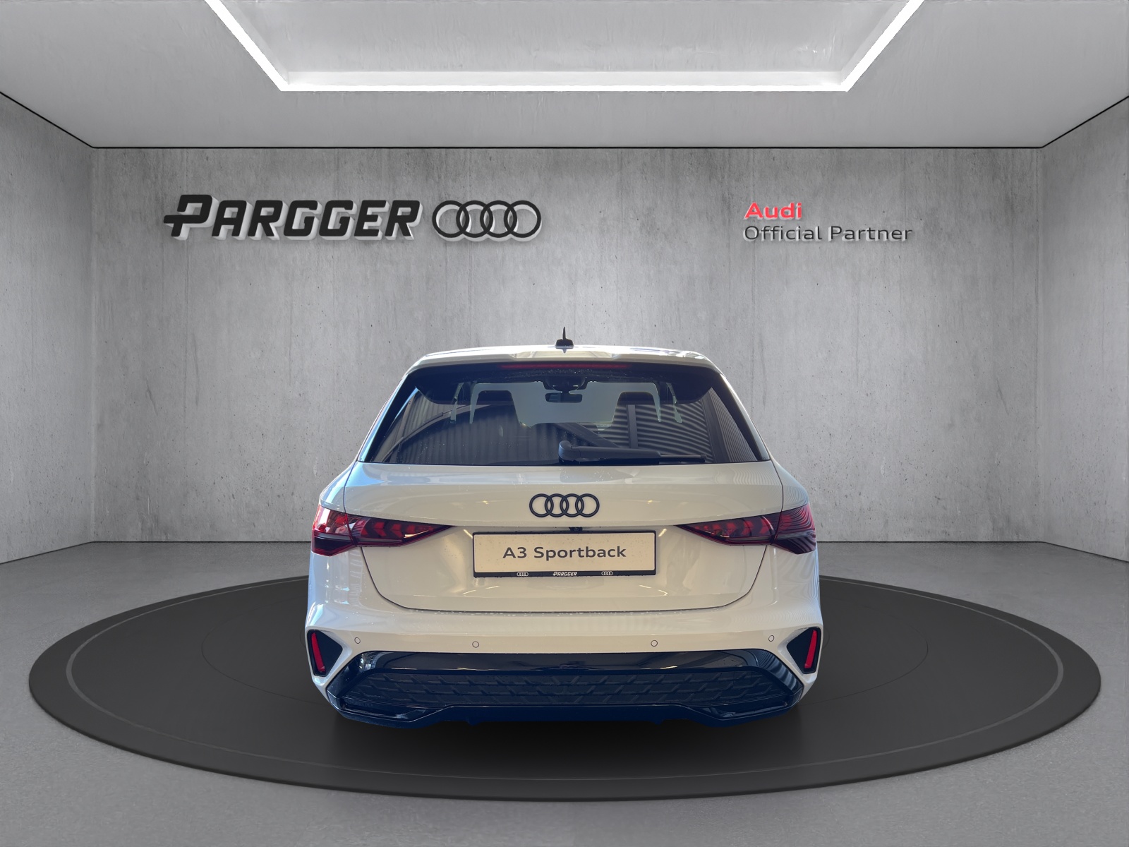 AUDI A3 Sportback TFSI 110 kW S line Attraction S tronic-showroom-element-3