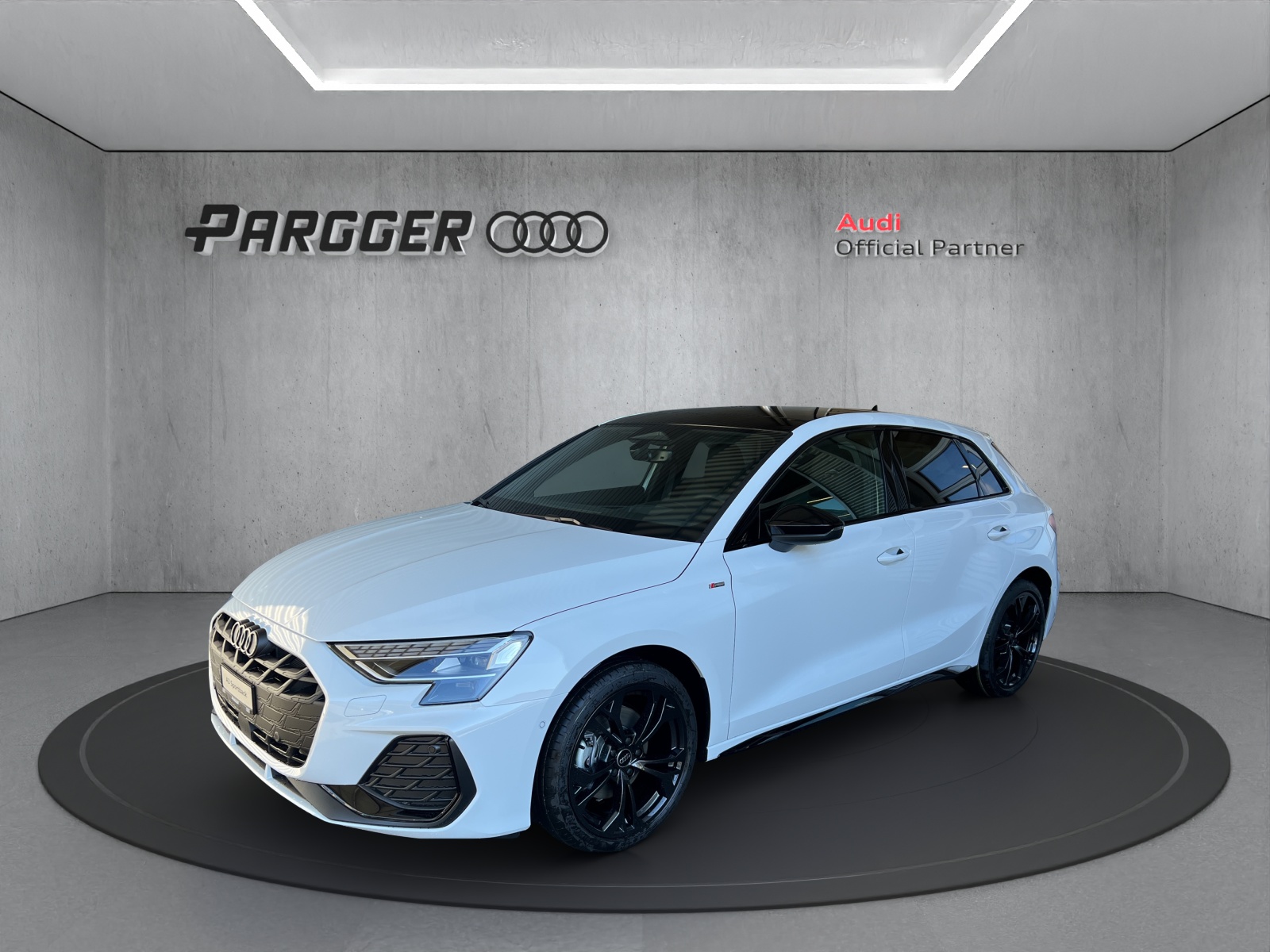 AUDI A3 Sportback TFSI 110 kW S line Attraction S tronic