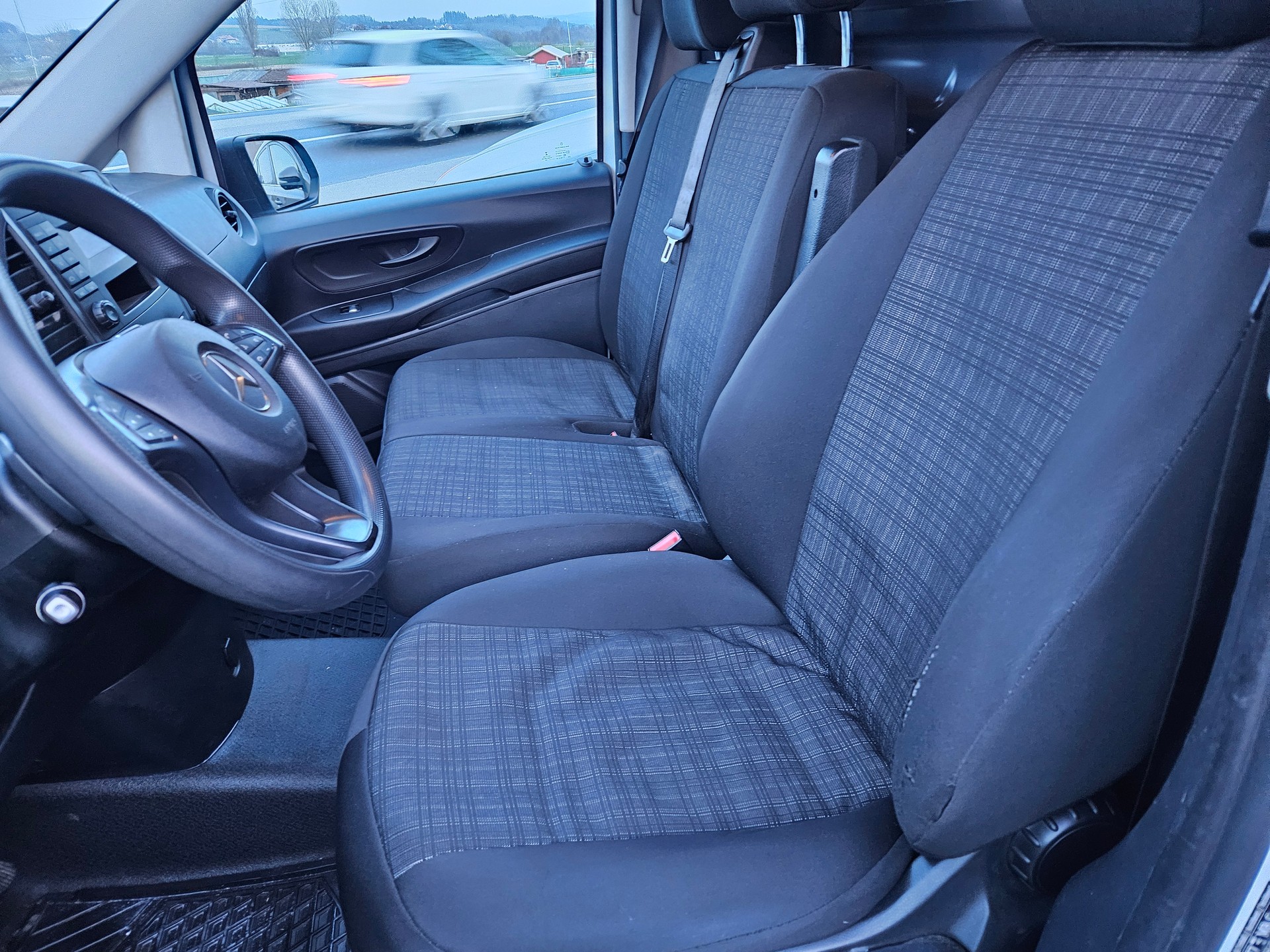 MERCEDES-BENZ Vito 114 CDI Lang 7G-Tronic-image-8