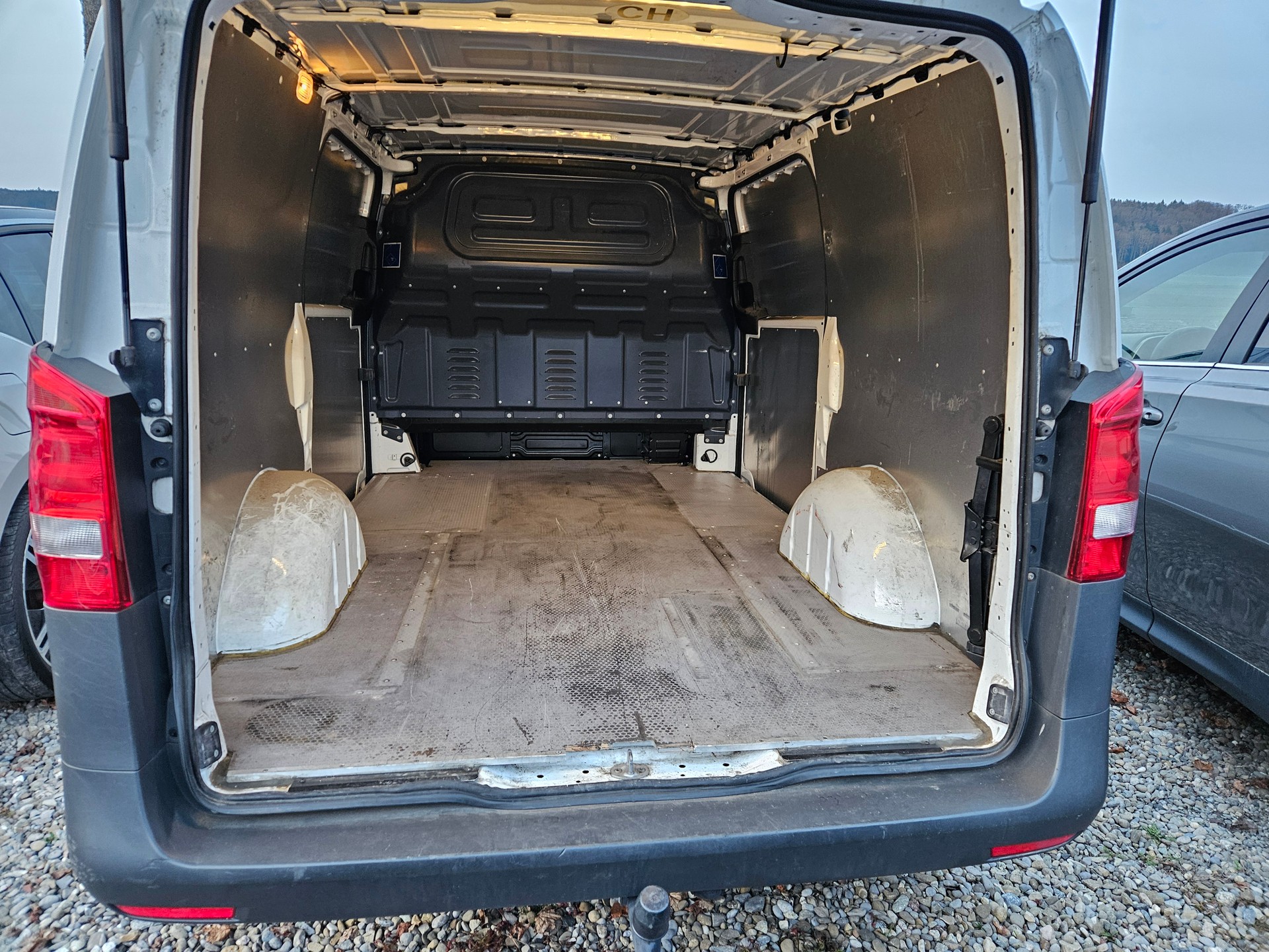 MERCEDES-BENZ Vito 114 CDI Lang 7G-Tronic-image-14