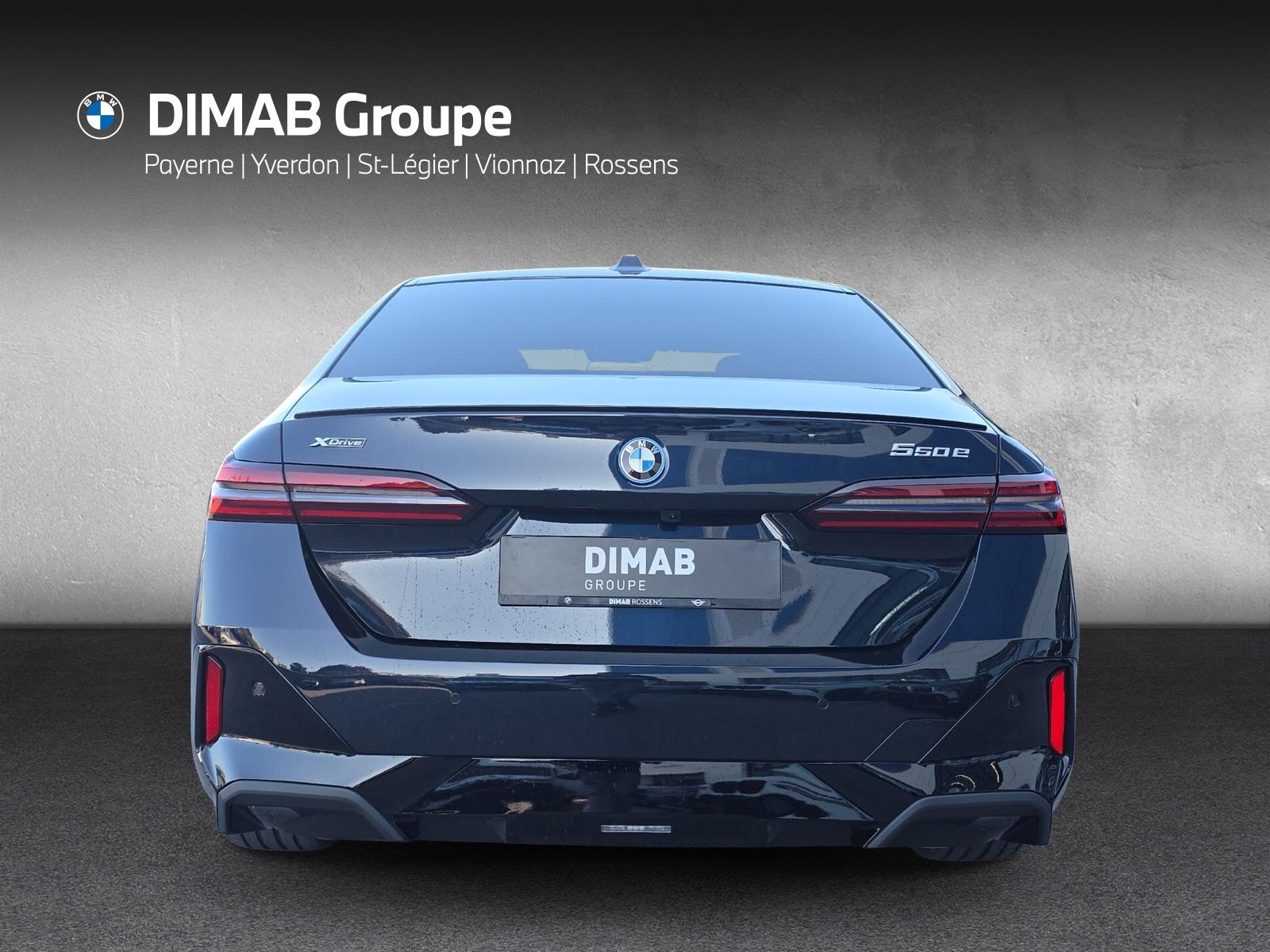 BMW 550e xDrive M Sport Pro-showroom-element-3