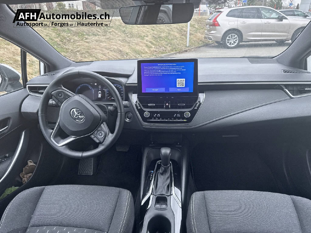 TOYOTA Corolla Touring Sports 1.8 HSD Comfort-image-11