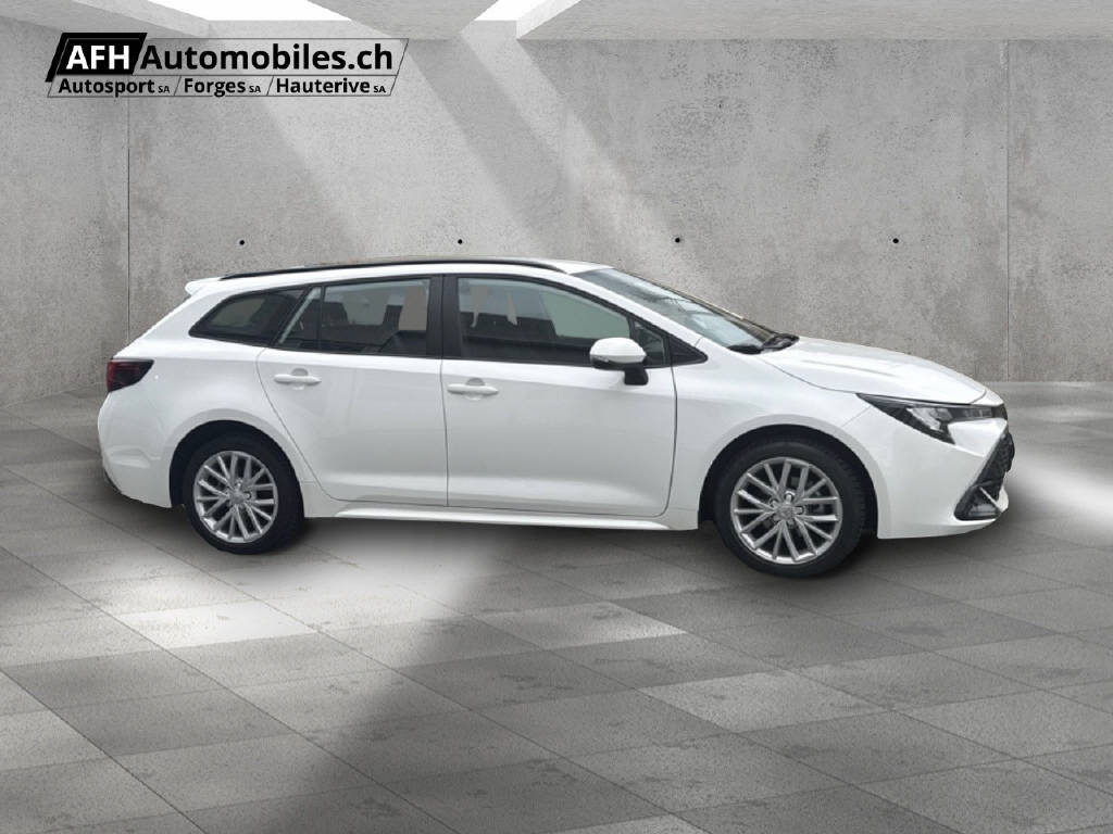 TOYOTA Corolla Touring Sports 1.8 HSD Comfort-image-5