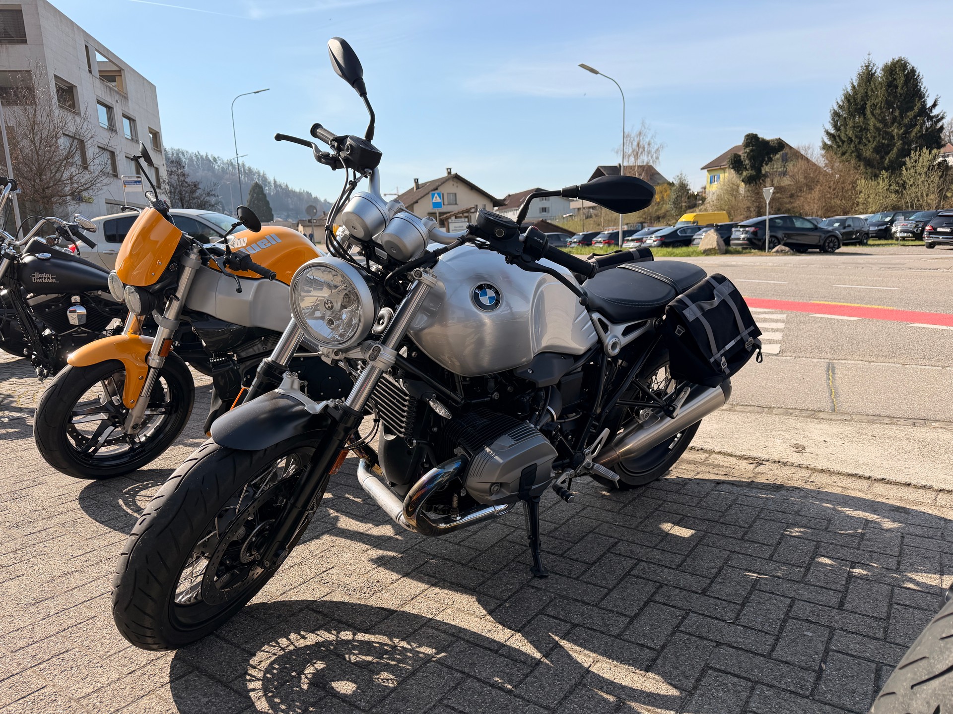 BMW R nineT Pure ABS-image-0