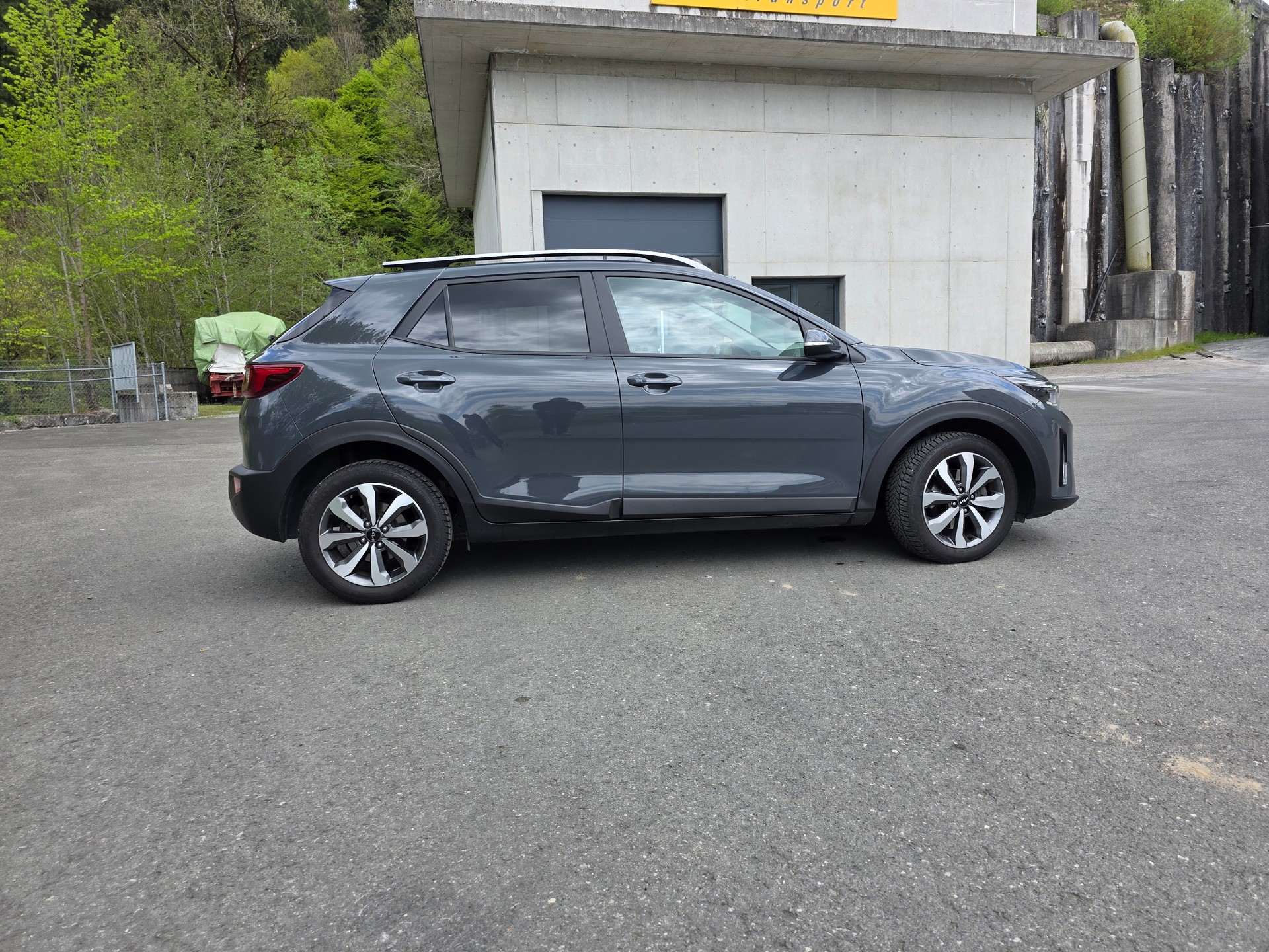 KIA Stonic 1.0 T-GDI MHEV Style DCT-image-10