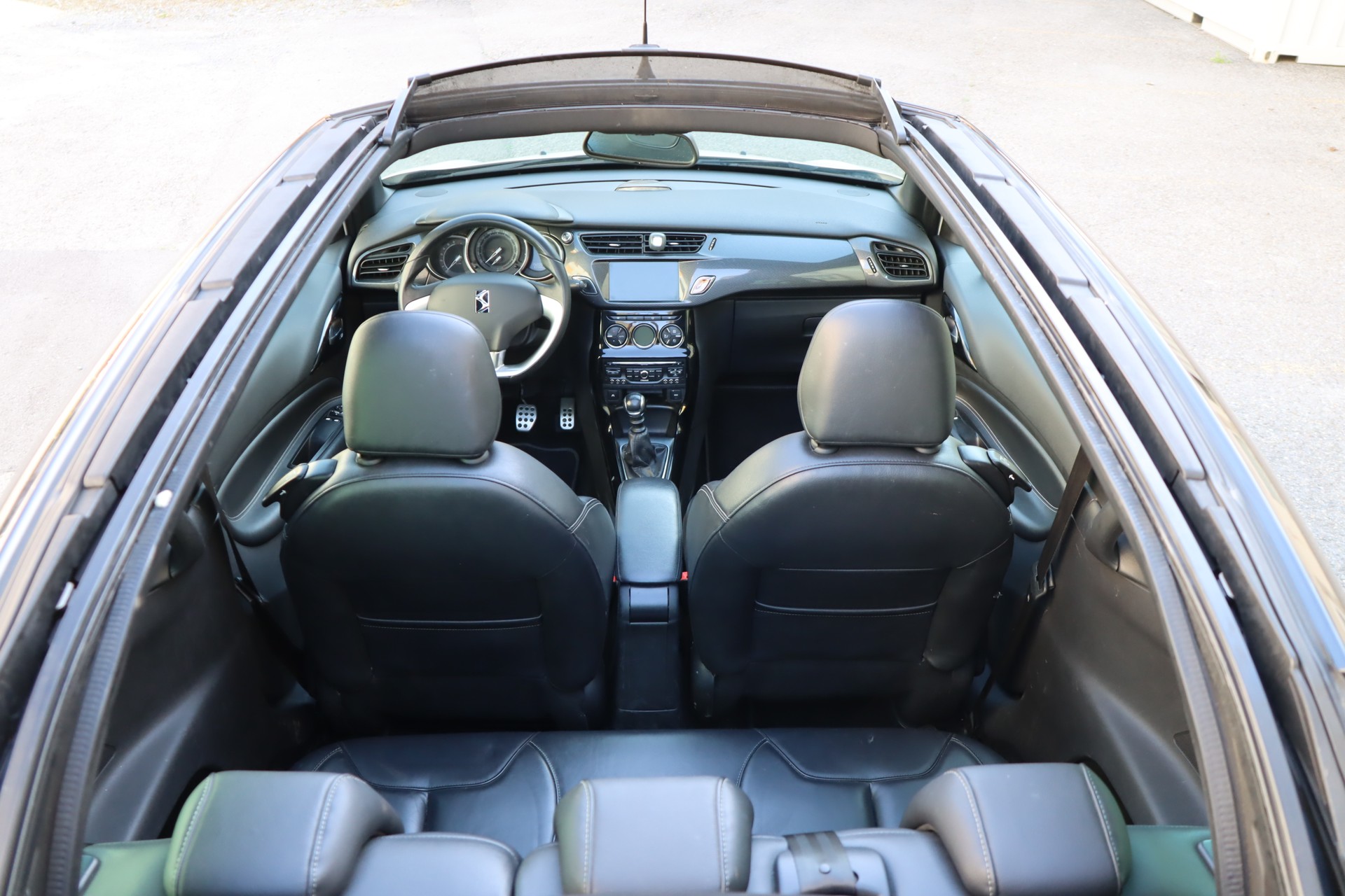 DS AUTOMOBILES DS3 Cabrio 1.6 THP Sport Chic-image-9
