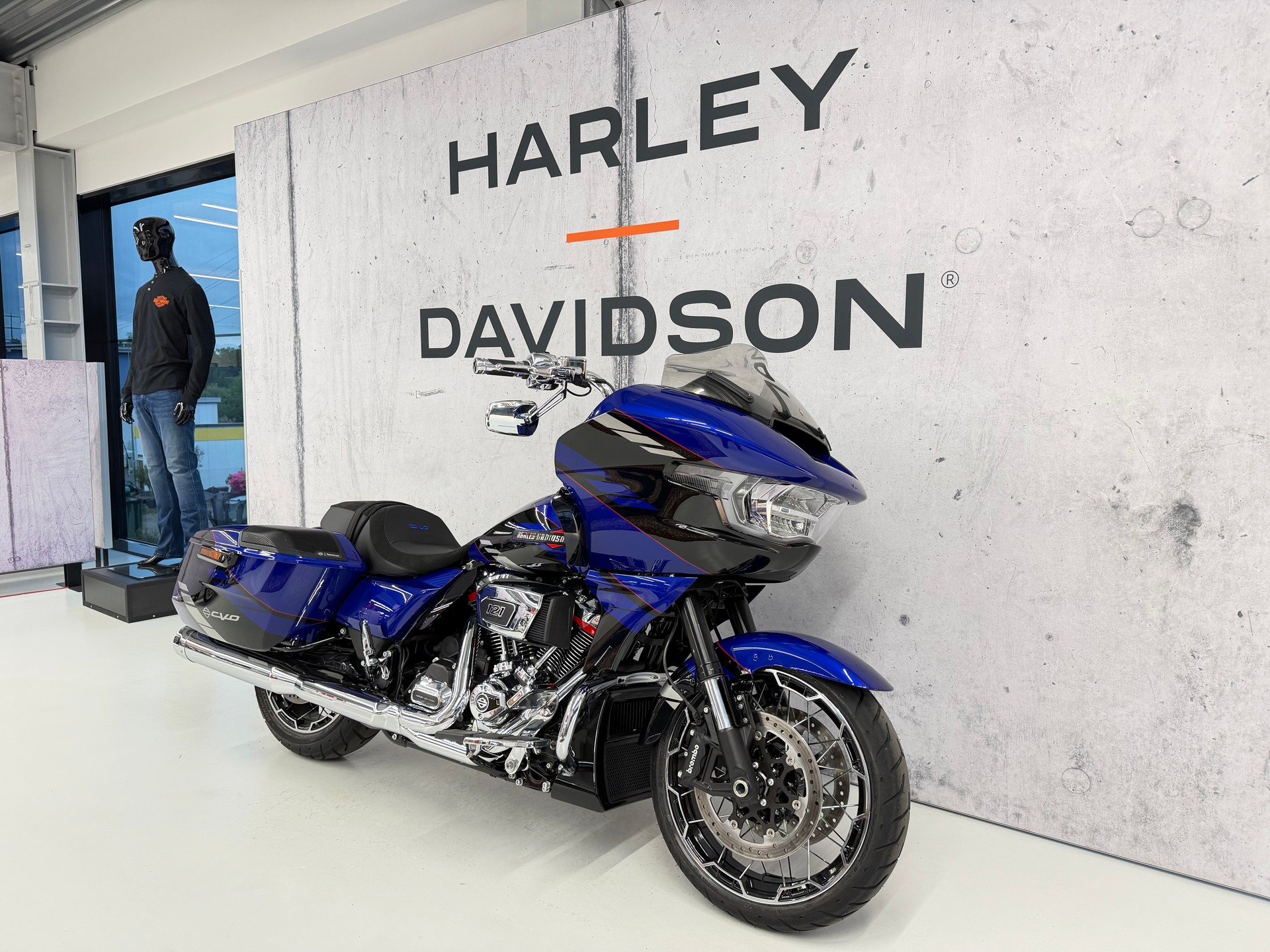 HARLEY-DAVIDSON FLTRXSE Road Glide 121 CVO-image-1