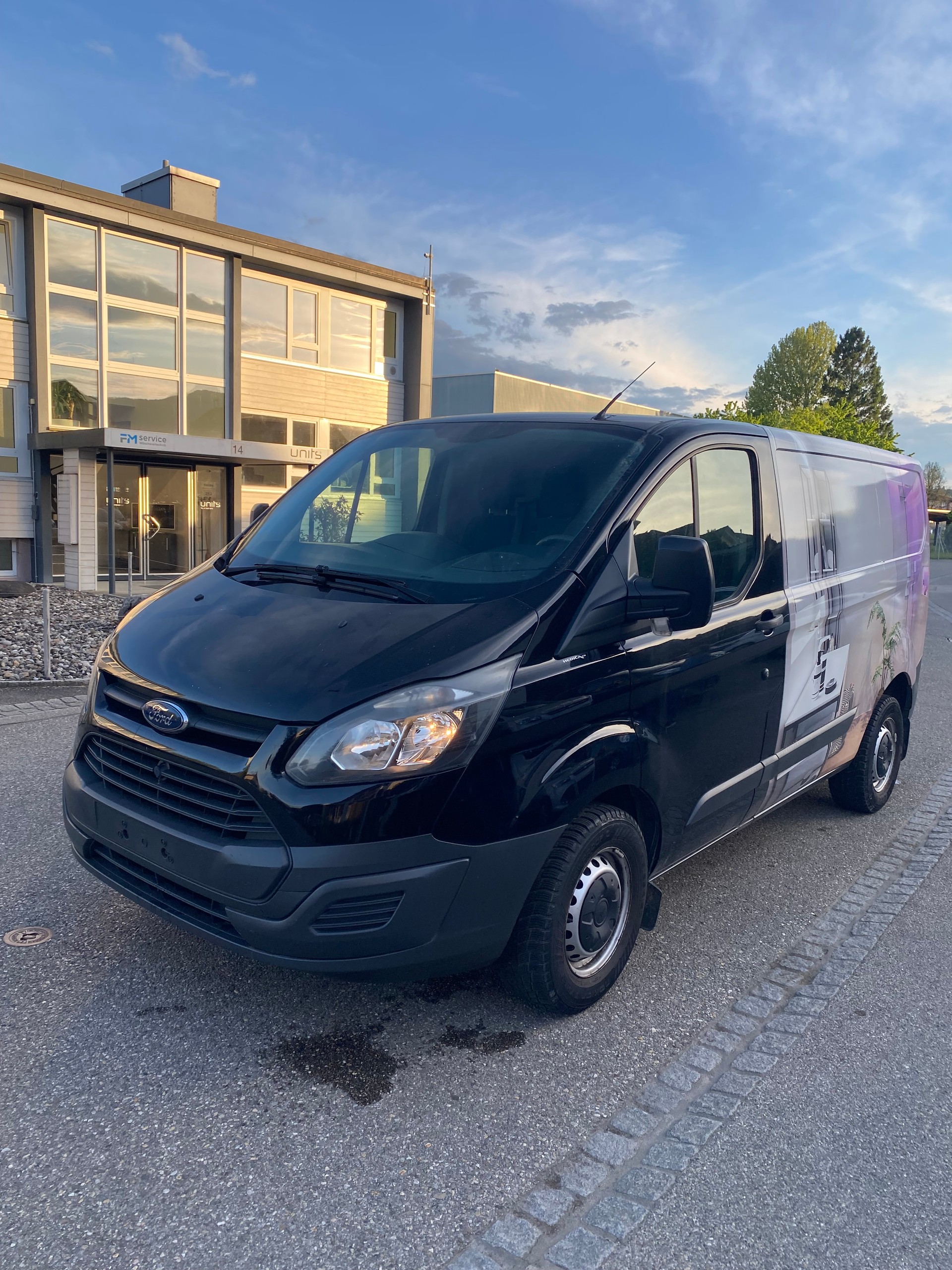 FORD Transit Custom Van 250 L1H1 Level 3-image-3