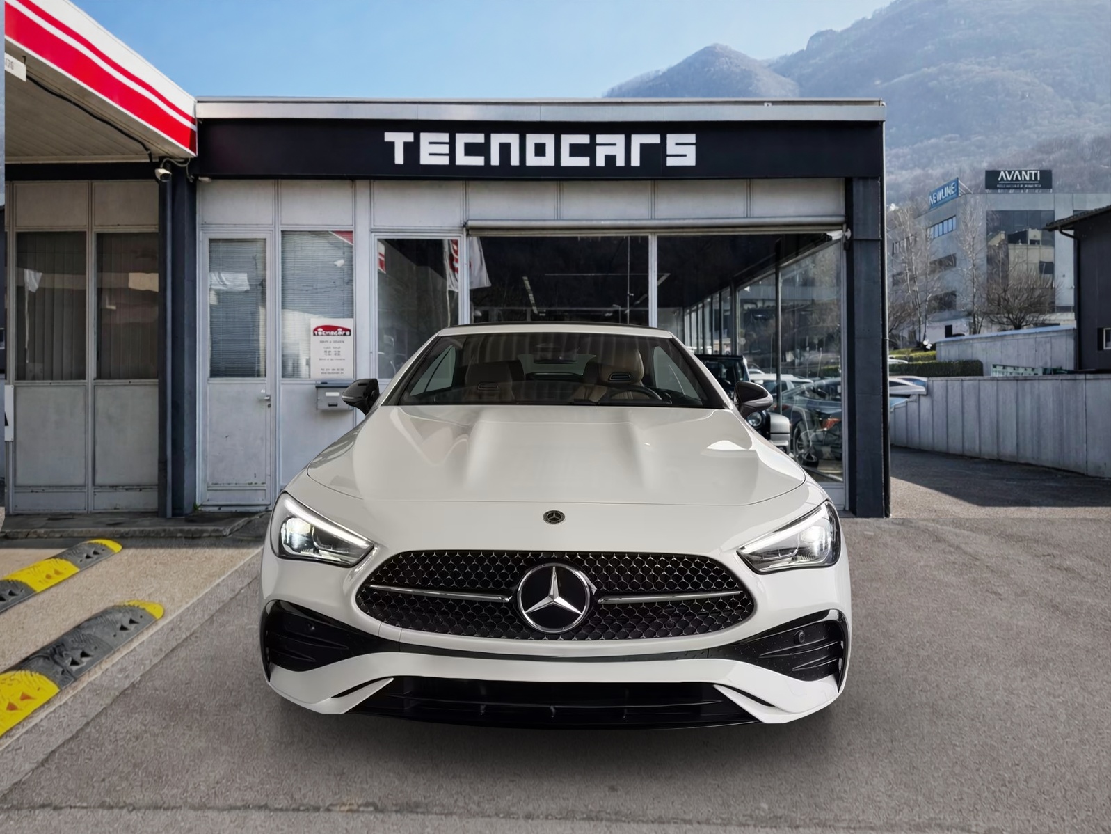 MERCEDES-BENZ CLE 200 Cabrio 9G-Tronic-showroom-element-2