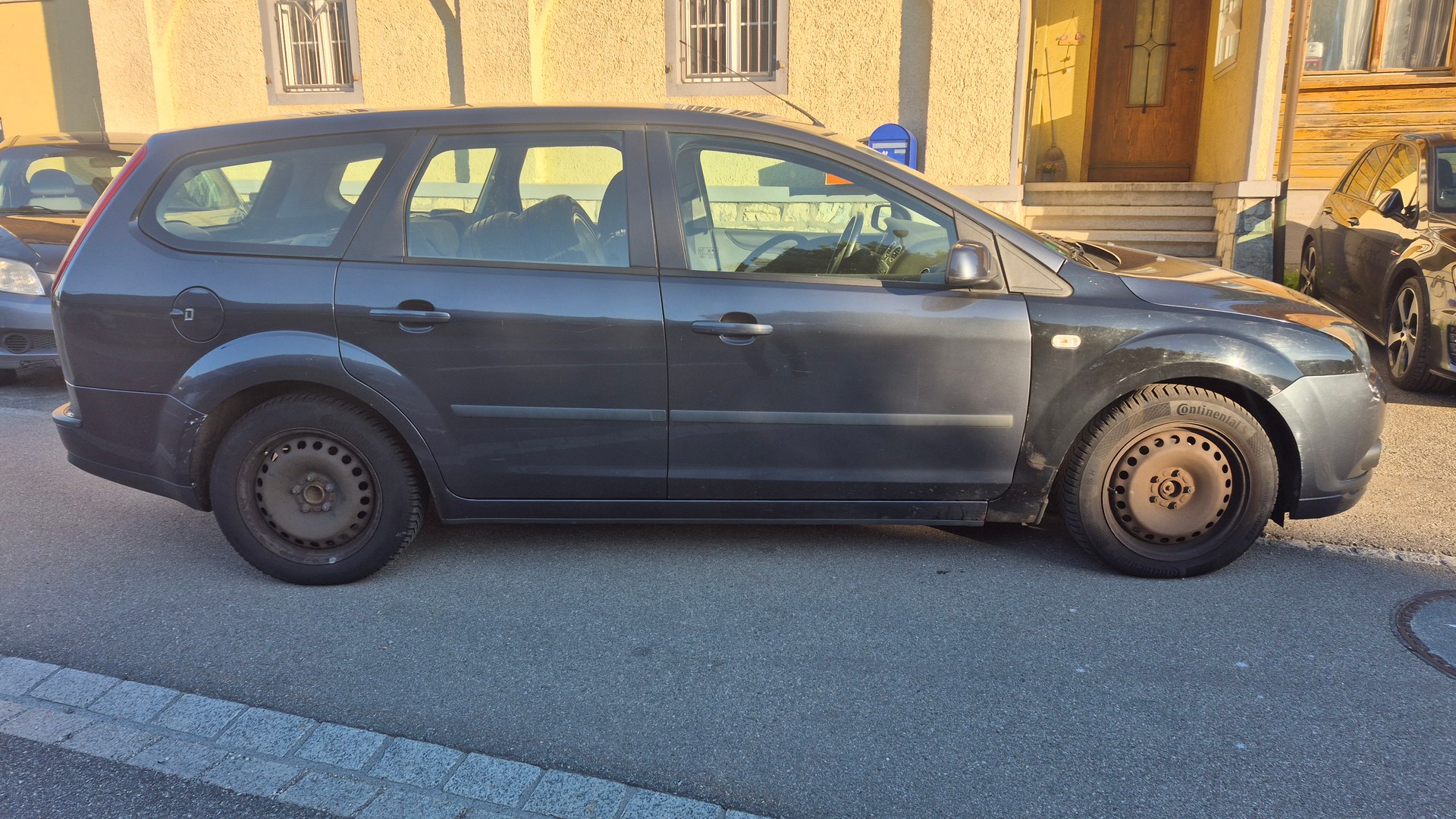 FORD Focus 2.0 TDCi Ghia-image-3