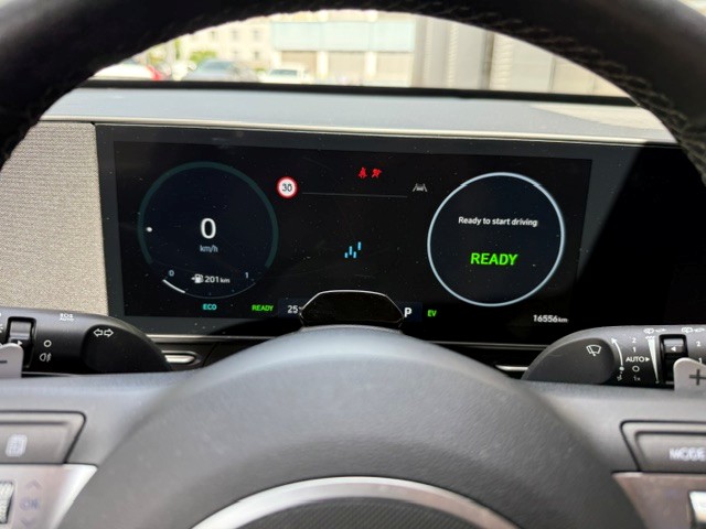 HYUNDAI Kona 1.6 GDi Hybrid Amplia-image-12