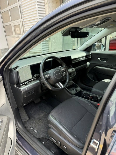 HYUNDAI Kona 1.6 GDi Hybrid Amplia-image-11