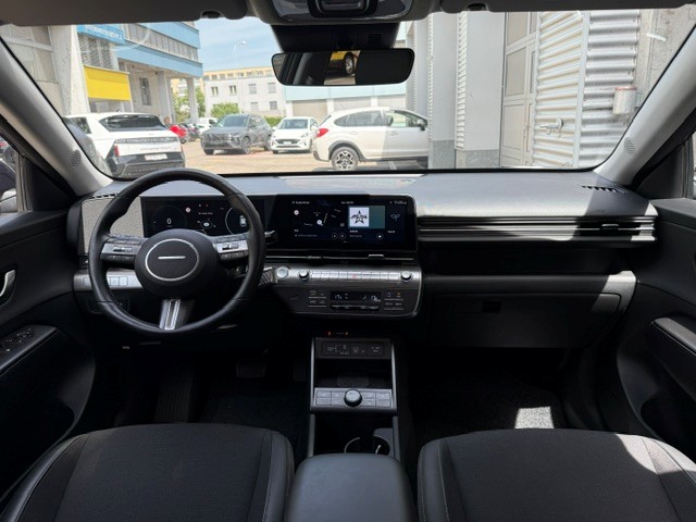 HYUNDAI Kona 1.6 GDi Hybrid Amplia-image-8