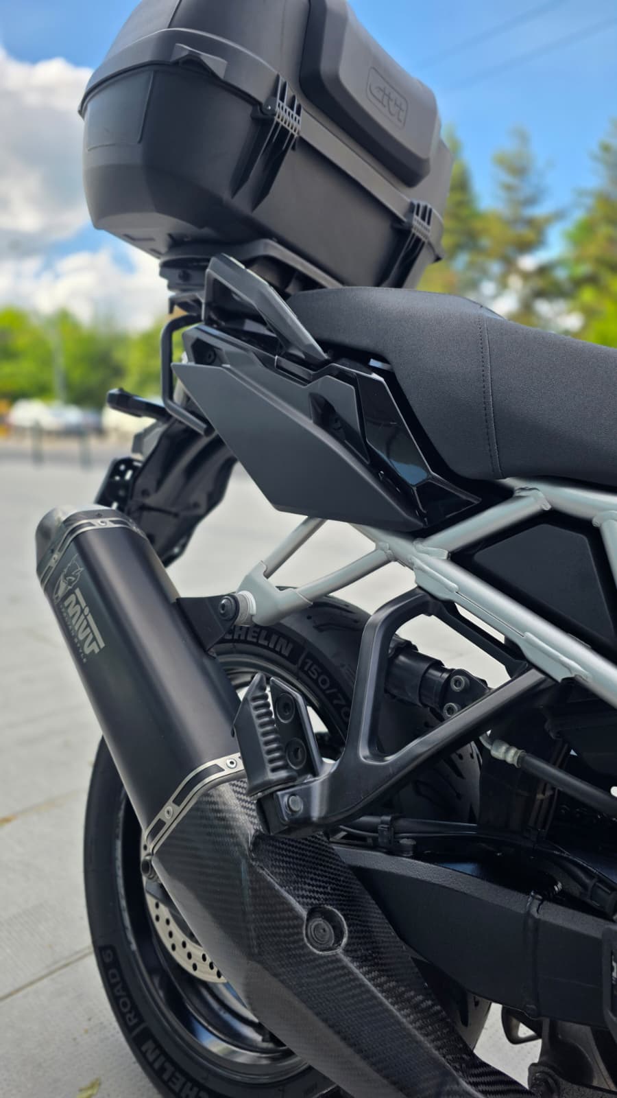 SUZUKI DL 800 (35kW)-image-5