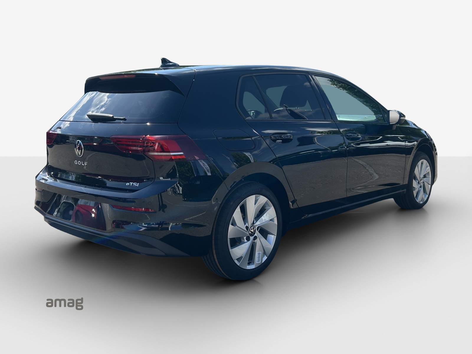 VW Golf 1.5 e TSI mHEV United DSG-image-4