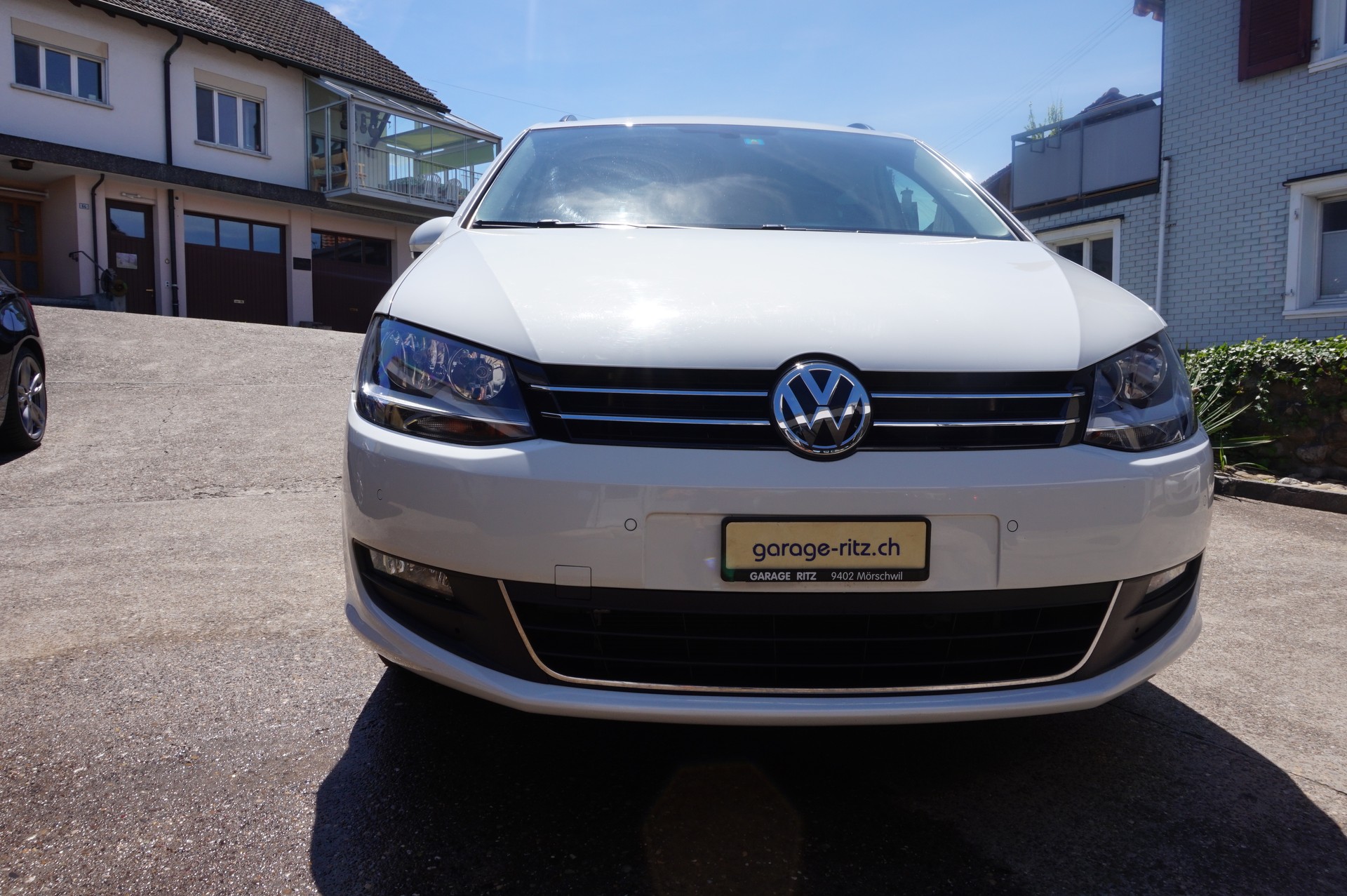 VW Sharan 2.0 TDI BMT Comfortline 4Motion DSG-image-1