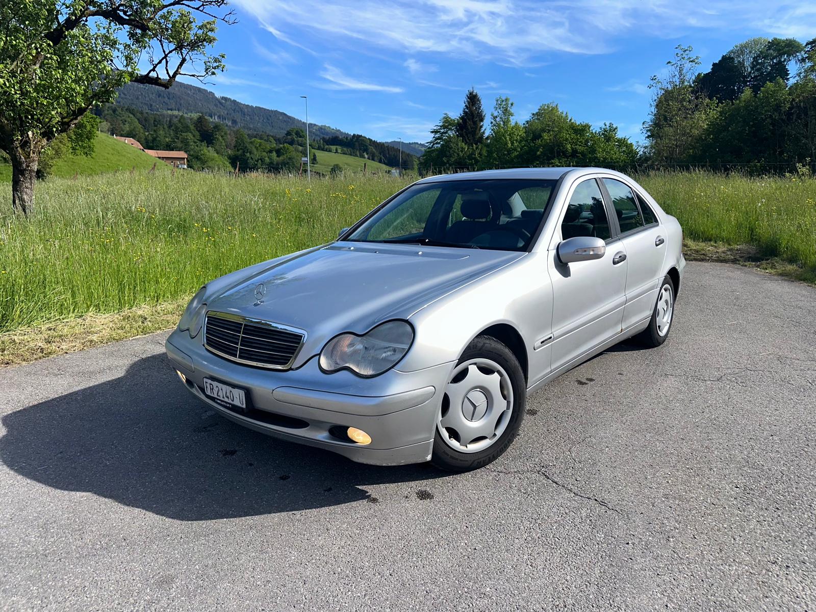 MERCEDES-BENZ C 220 CDI Classic