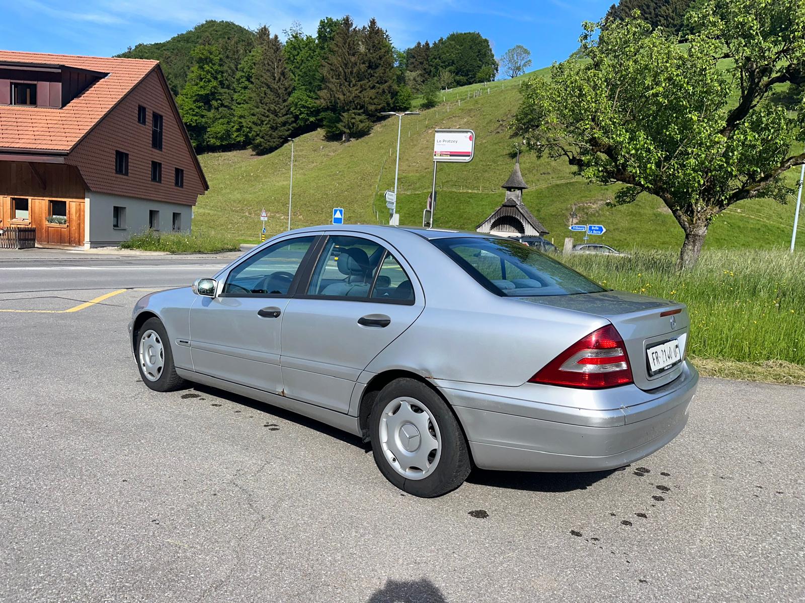 MERCEDES-BENZ C 220 CDI Classic-image-2