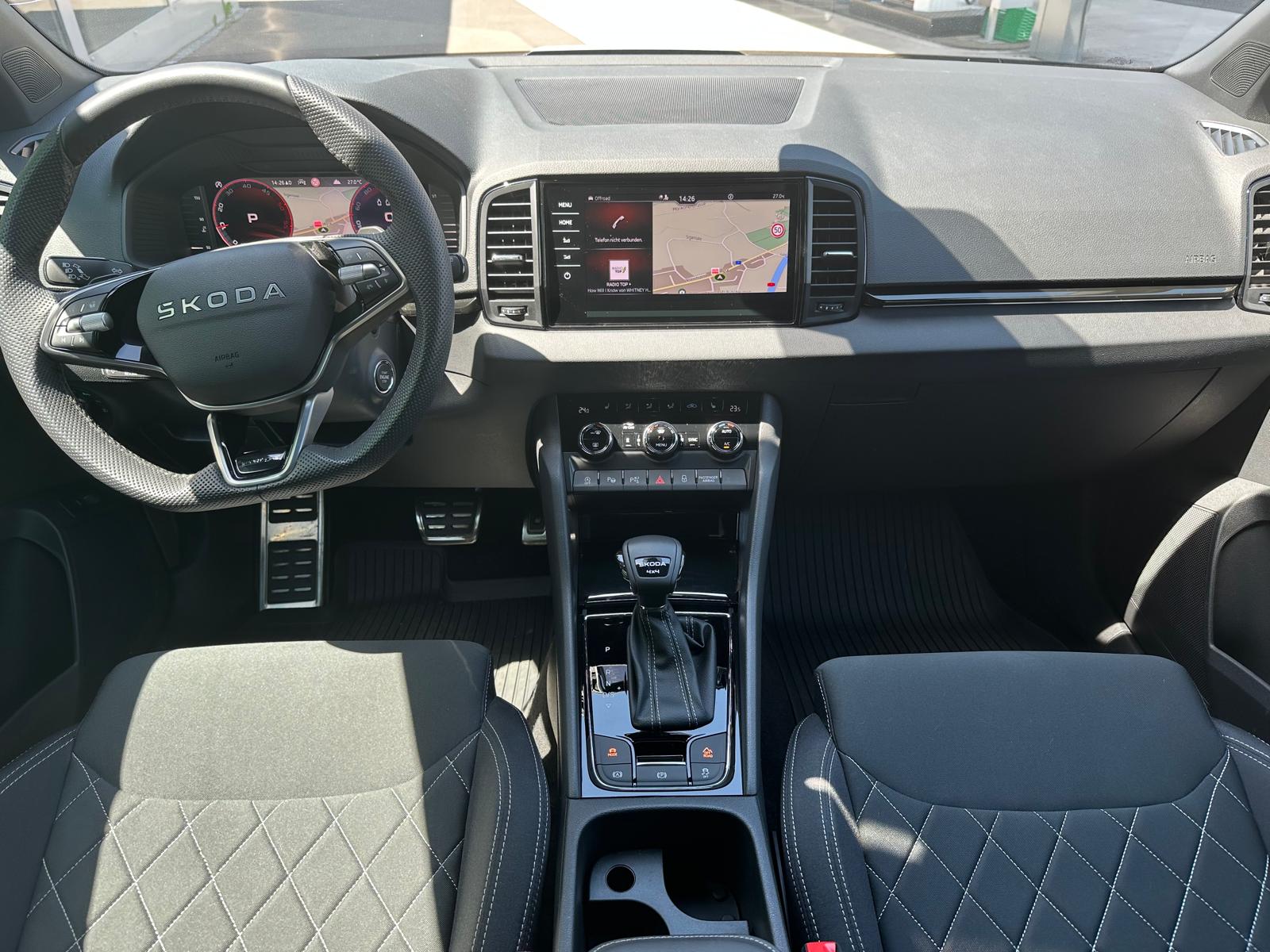 SKODA Karoq 2.0 TDI CR Sport Line 4x4 DSG-image-14
