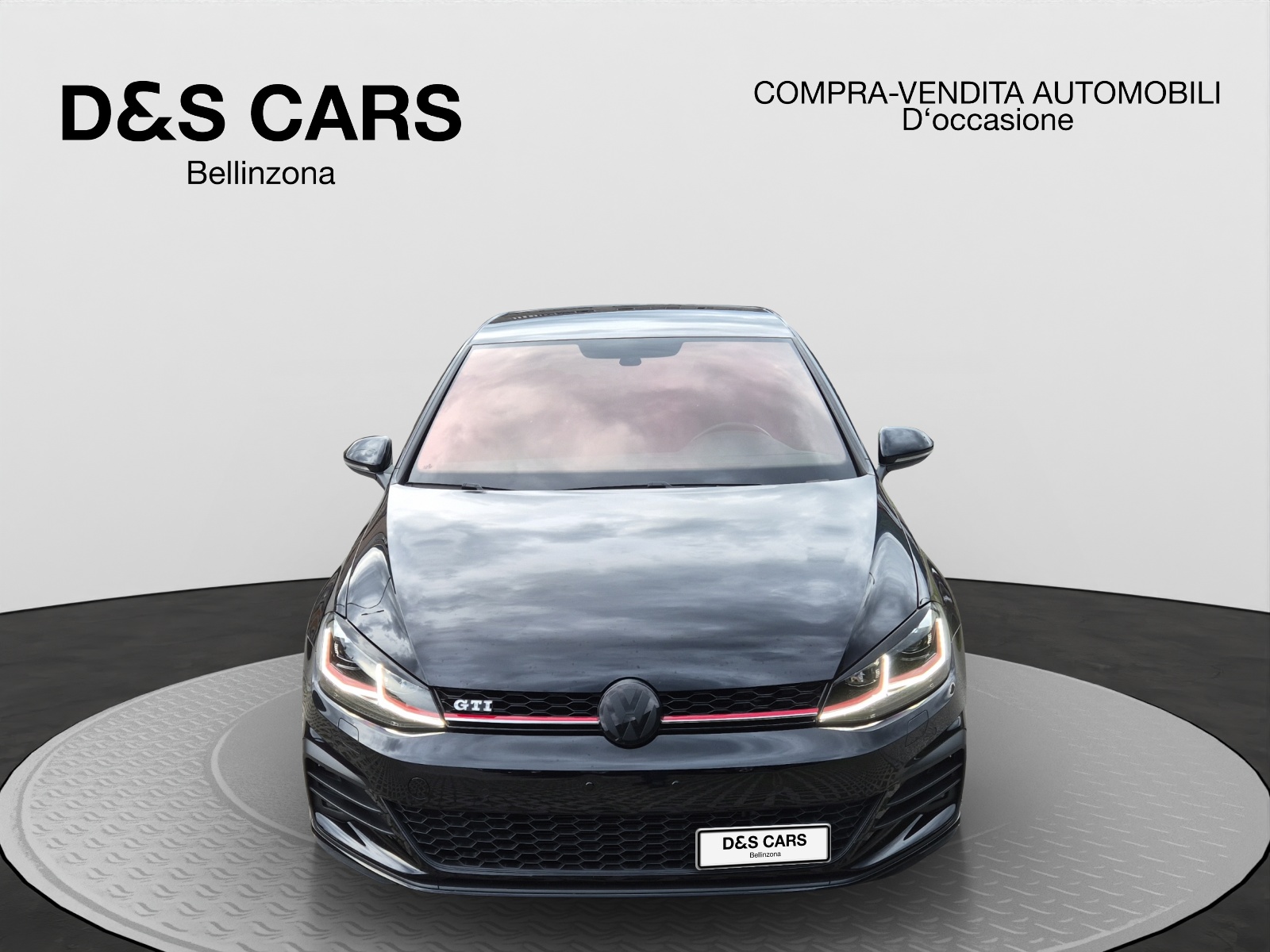 VW Golf 2.0 TSI GTI DSG-image-8