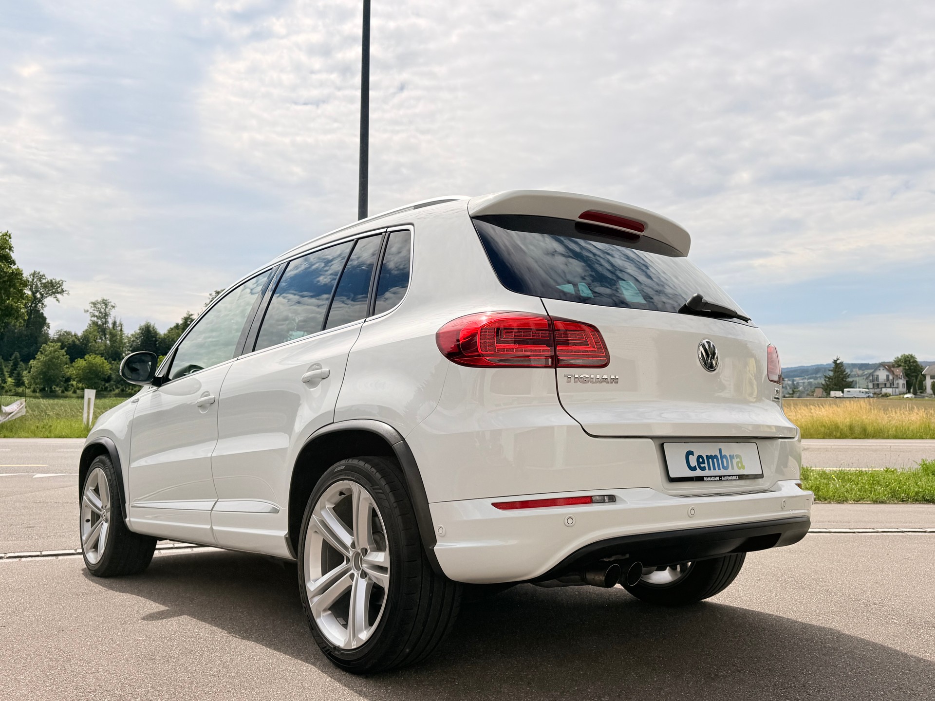VW Tiguan 1.4 TSI BlueMotion Trend&Fun 4x2-showroom-element-3