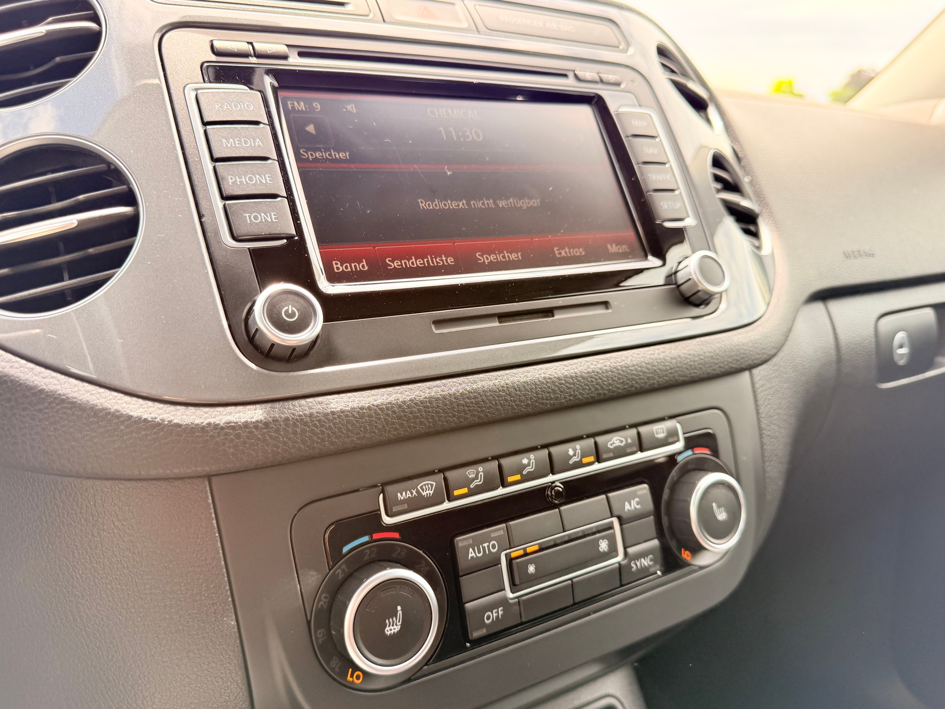 VW Tiguan 1.4 TSI BlueMotion Trend&Fun 4x2-image-10