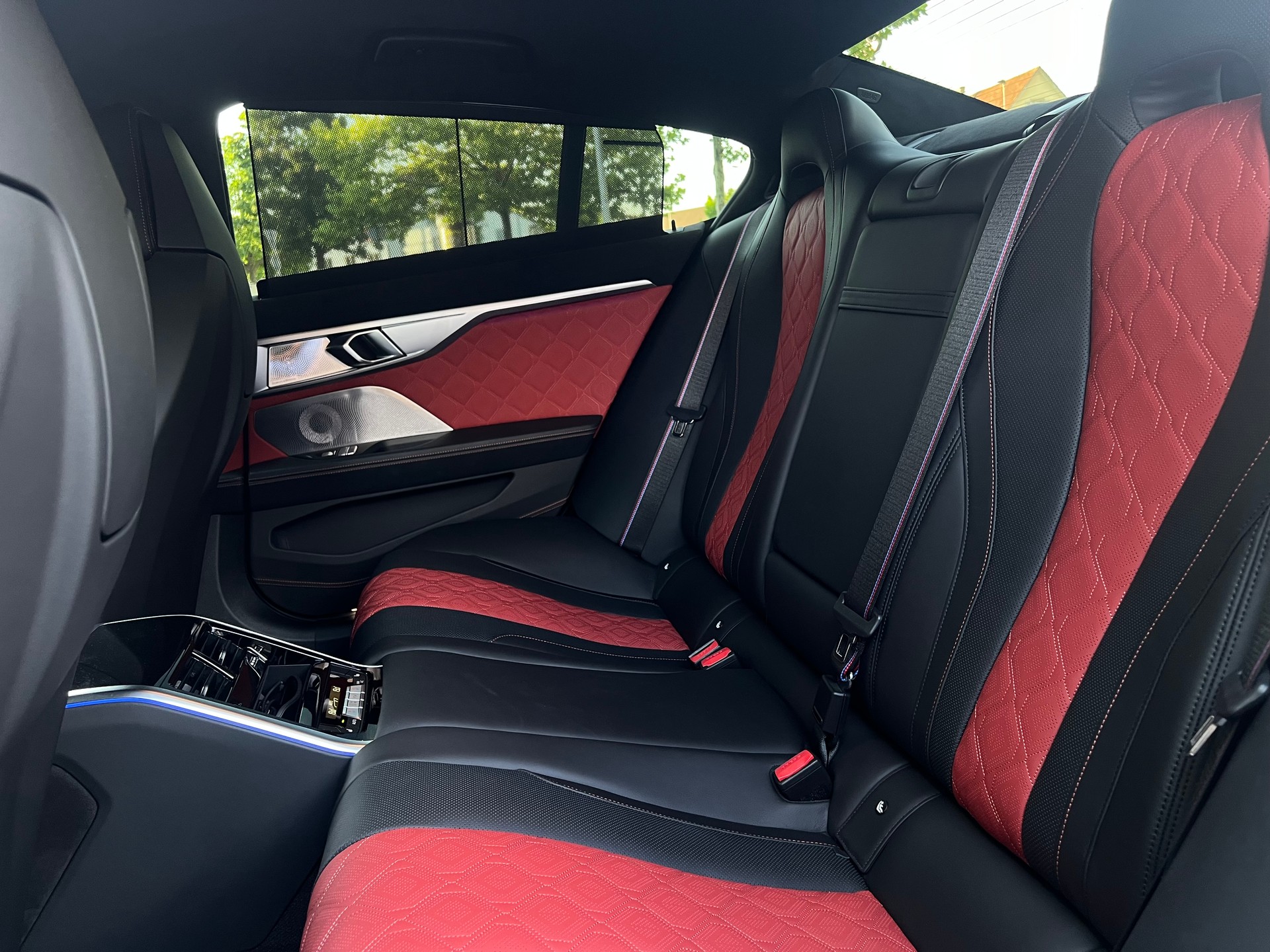BMW M8 xDrive M Competition Steptronic-image-6