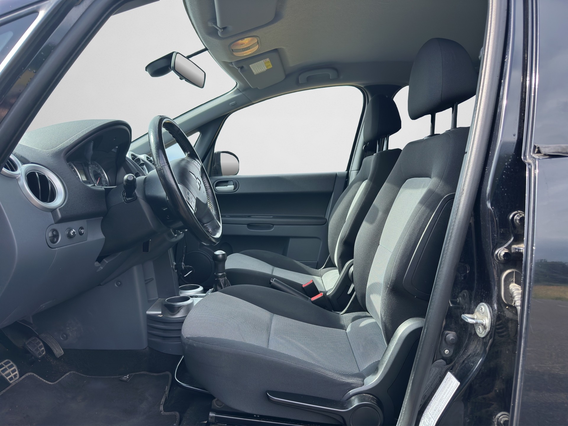 MITSUBISHI Colt 1.3 16V Diamond ClearTec-image-8