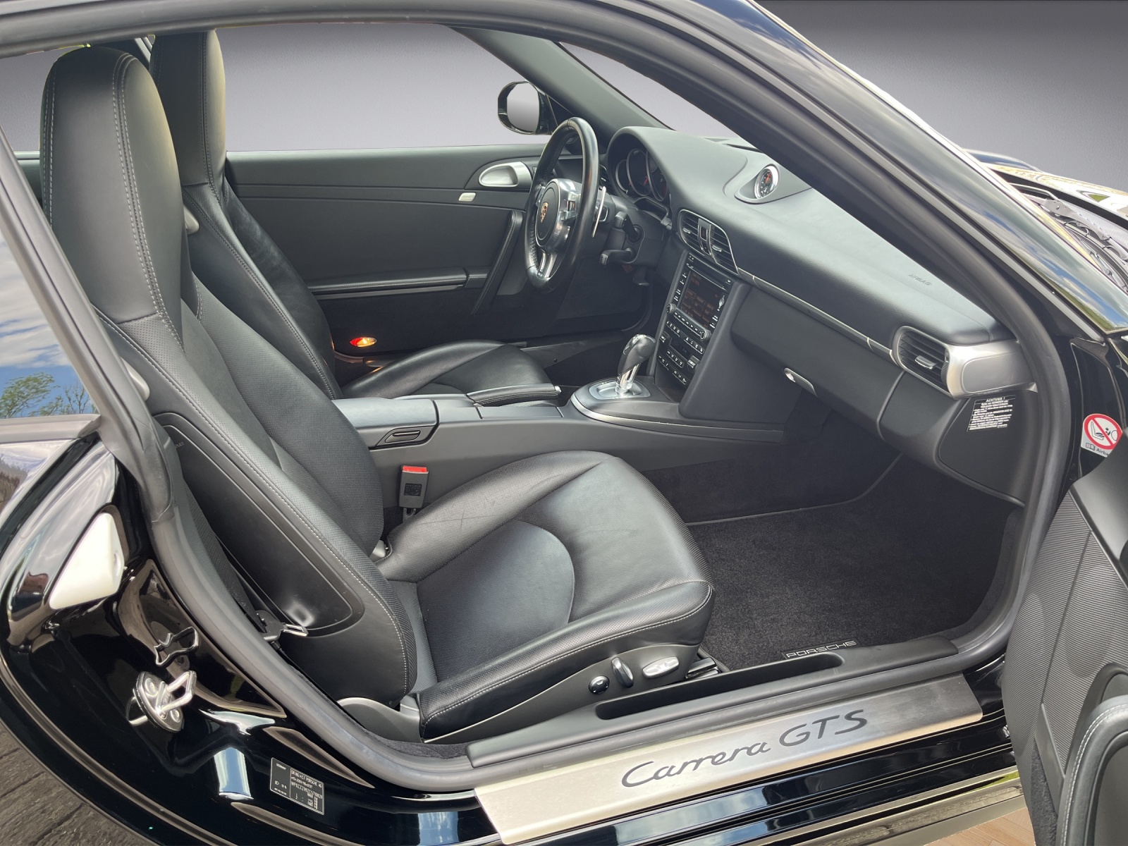 PORSCHE 911 (997.2) Coupé 3.8 Carrera GTS PDK-image-8