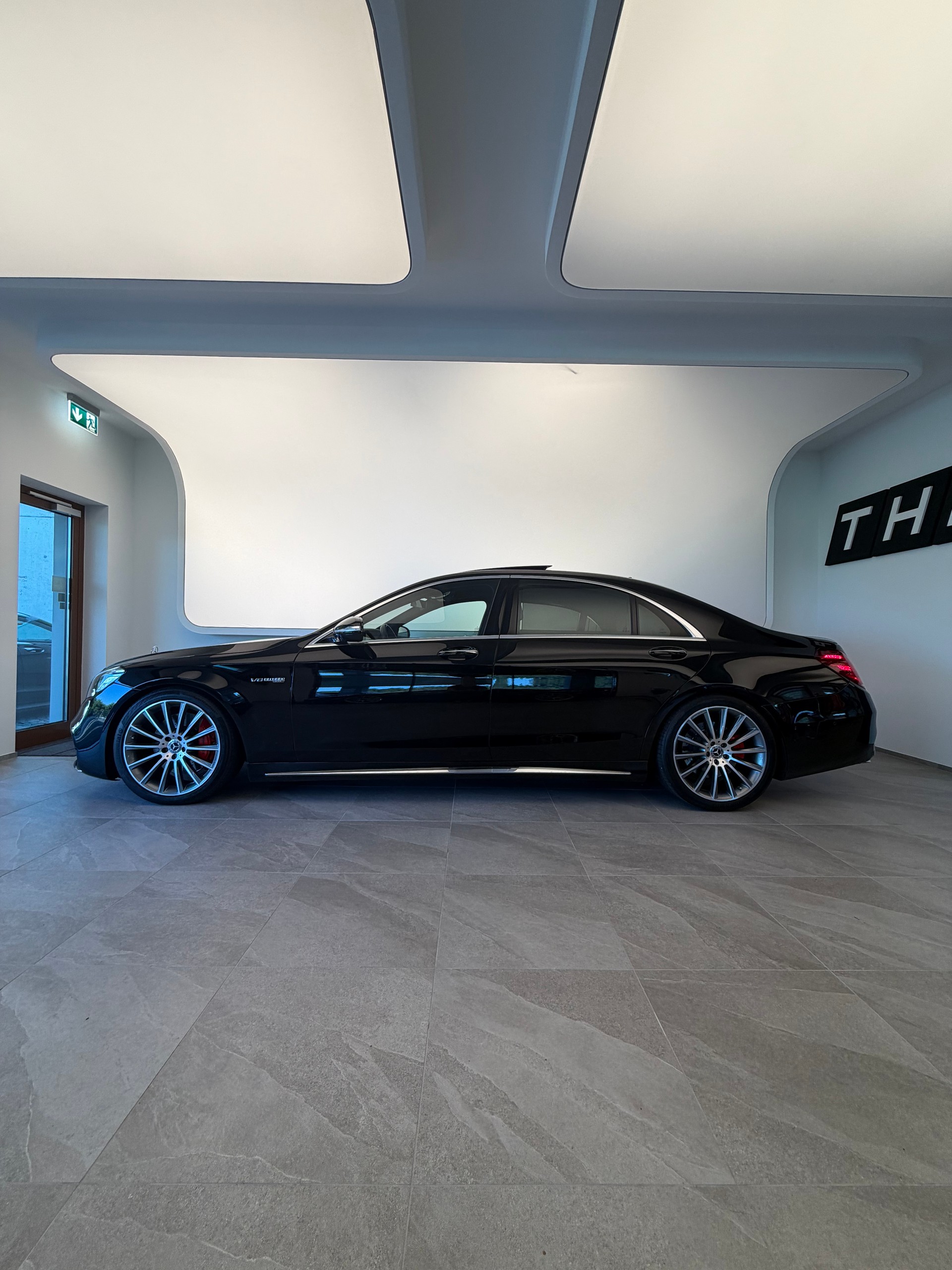 MERCEDES-BENZ S 350 d L 4Matic 9G-Tronic-showroom-element-2